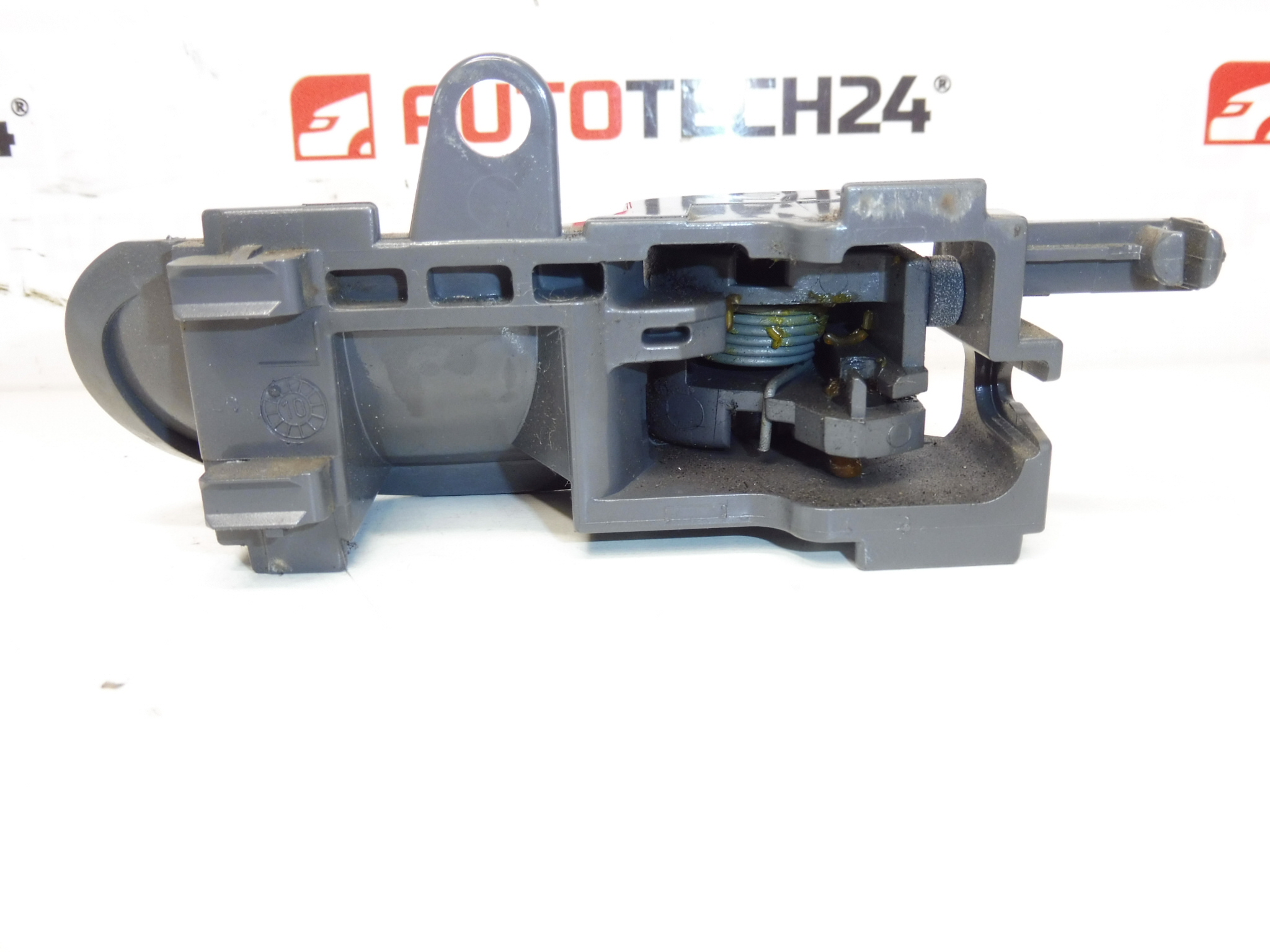 Vnútorná ľavá kľučka Citroën C1 Peugeot 107 1608475980