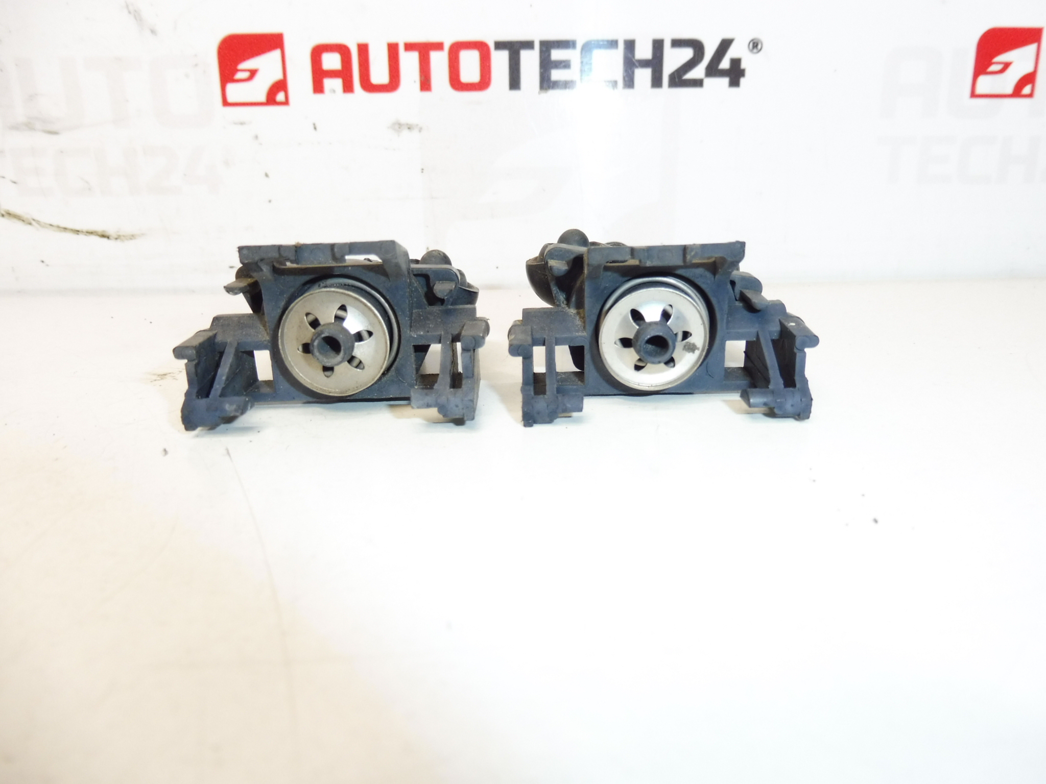 Trysky ostrekovača svetlometov Citroën C5 II 6438P5 6438P6