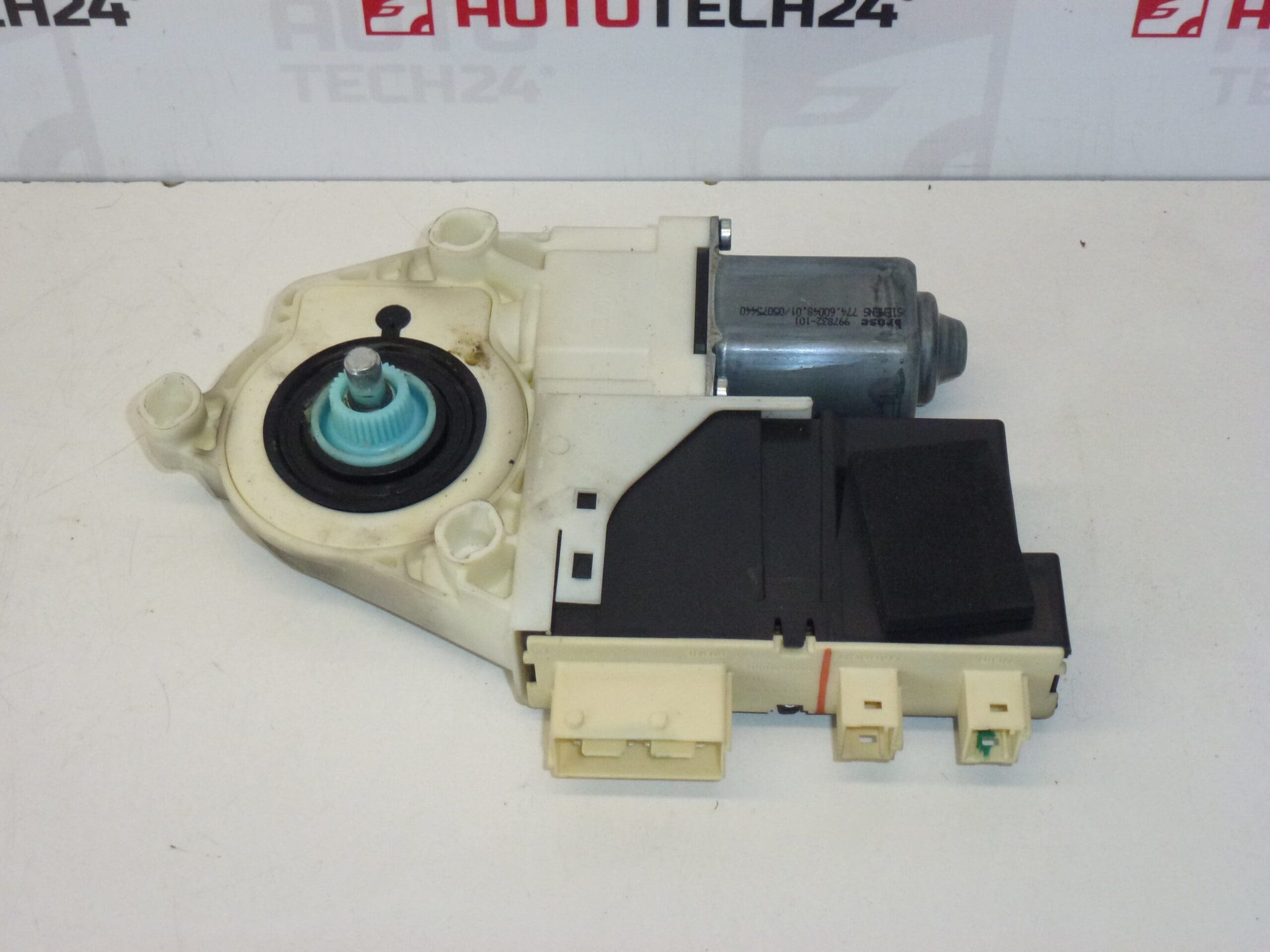 Elektromotor sťahovania ľavého okna Citroën C4 9647442680 9221AR