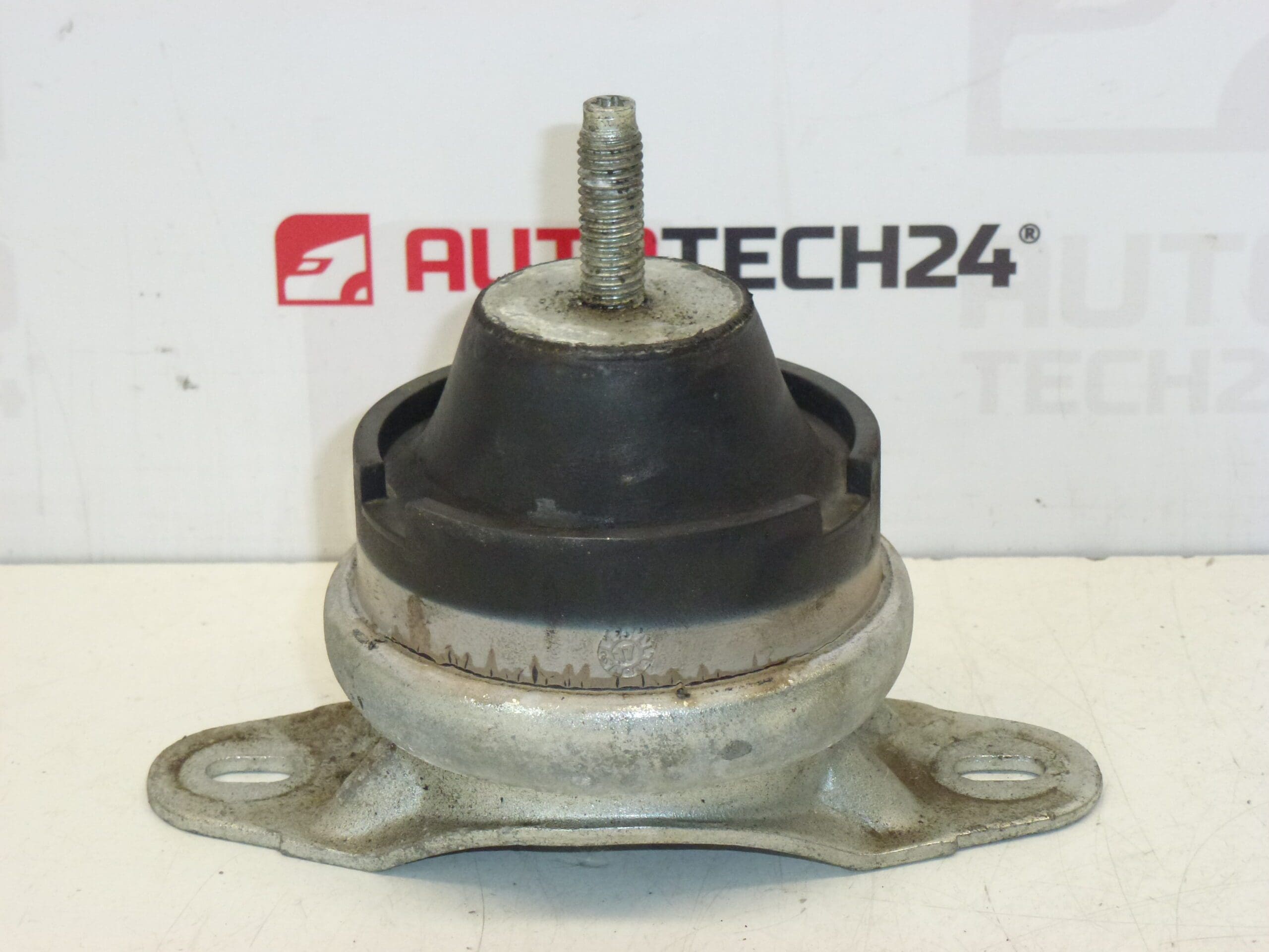 Silentblok pružné lôžko Citroën Peugeot 2.0 HDI 184493