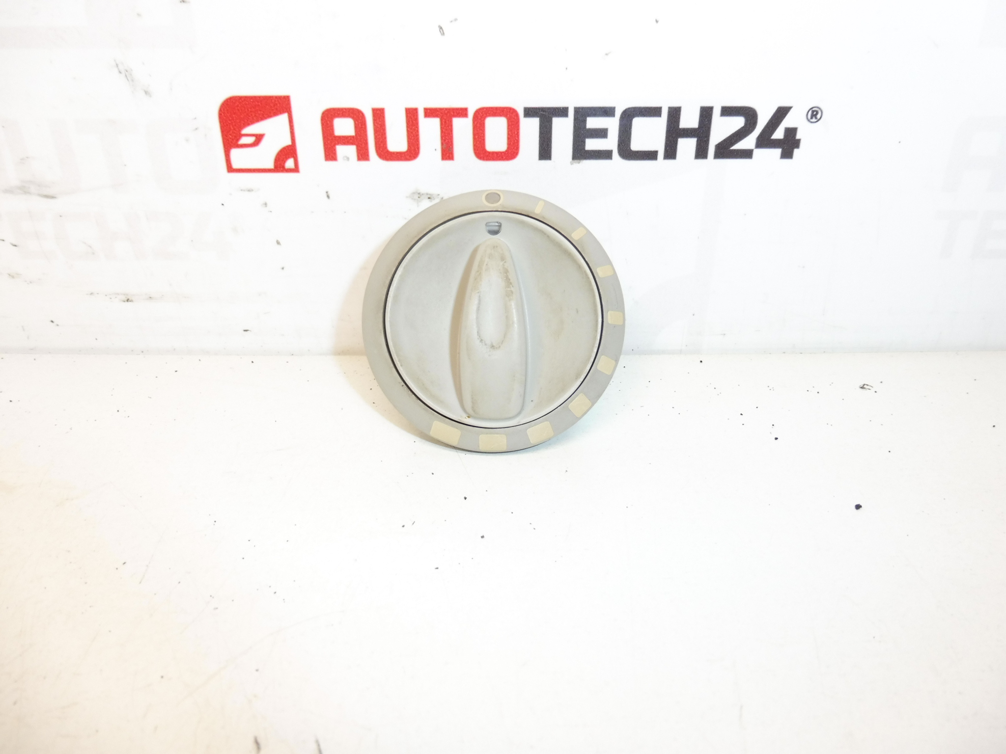 Ovládač strešnej clony Peugeot 407 96413719BJ 6554Q3