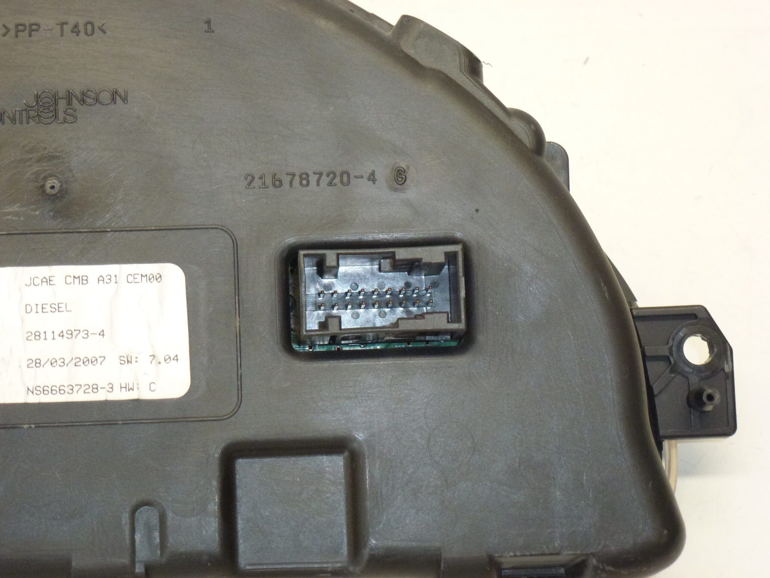 Tachometer Citroën C2 C3 najazdených 106000 km 9660225880 6105WL