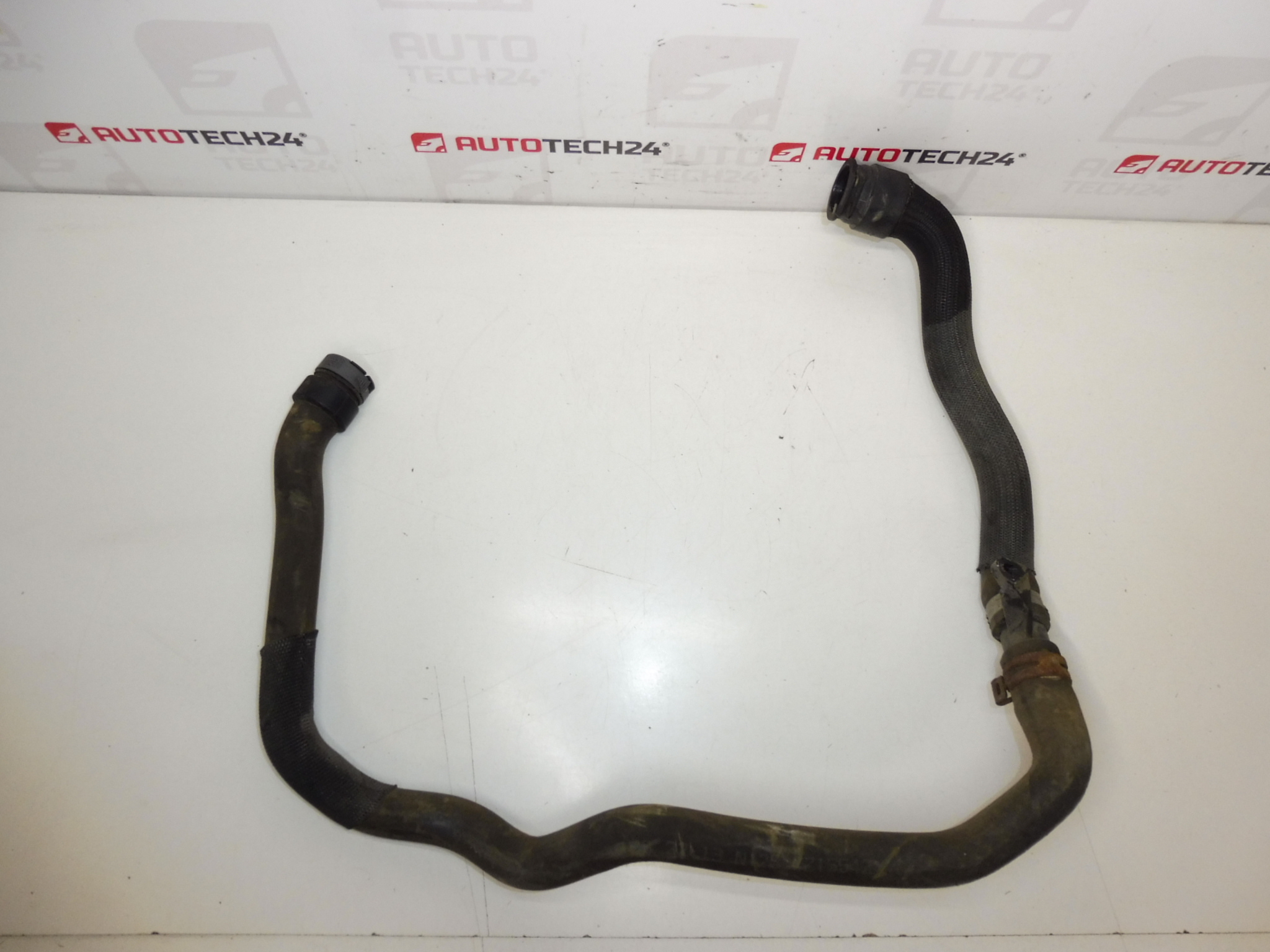 Vodná hadica Citroën Peugeot 1.4 VTI 1.6 VTI 135201 1351NG