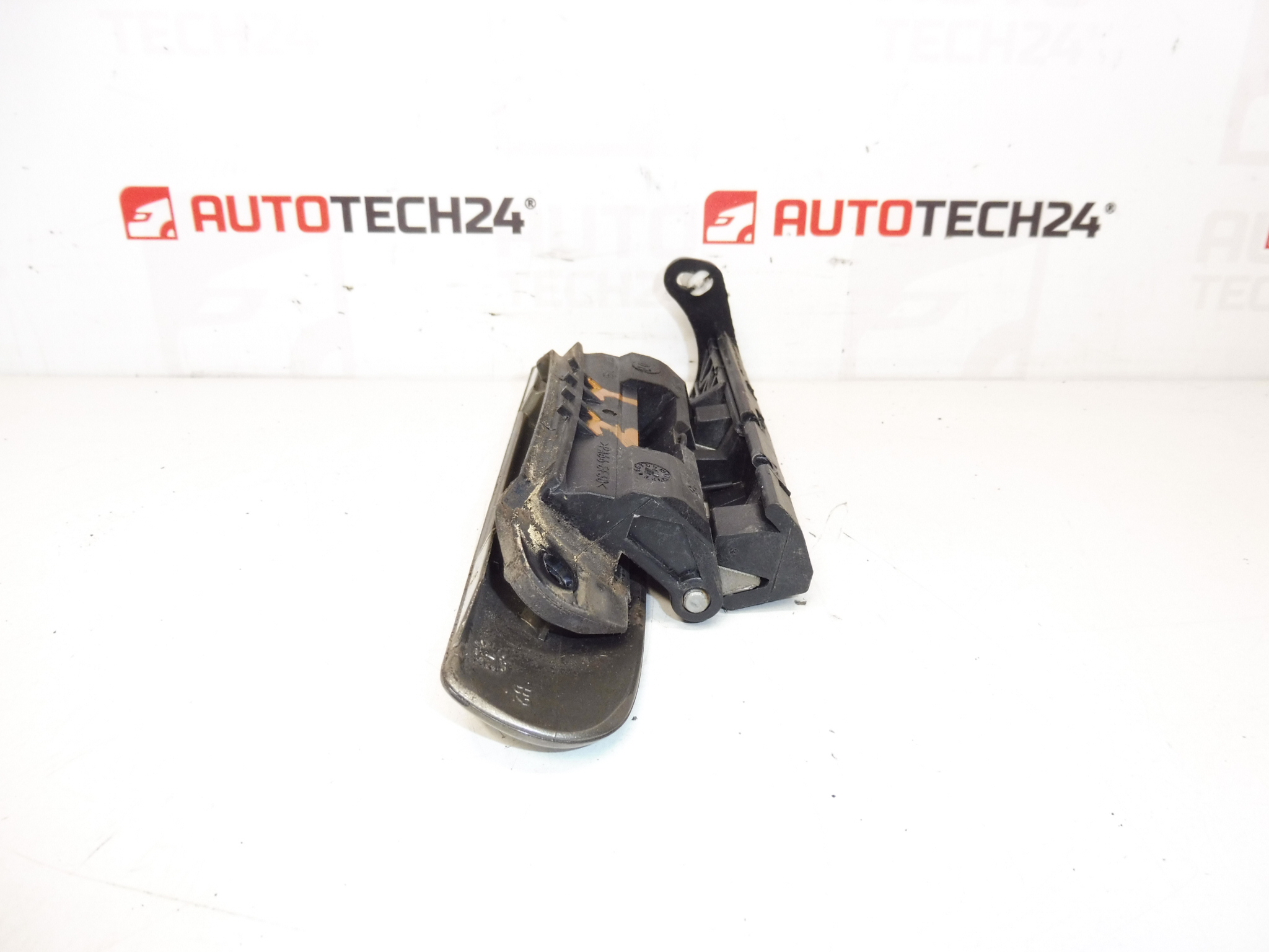 Kľučka ľavých dverí Citroën Xsara Picasso KEBC 9101R8