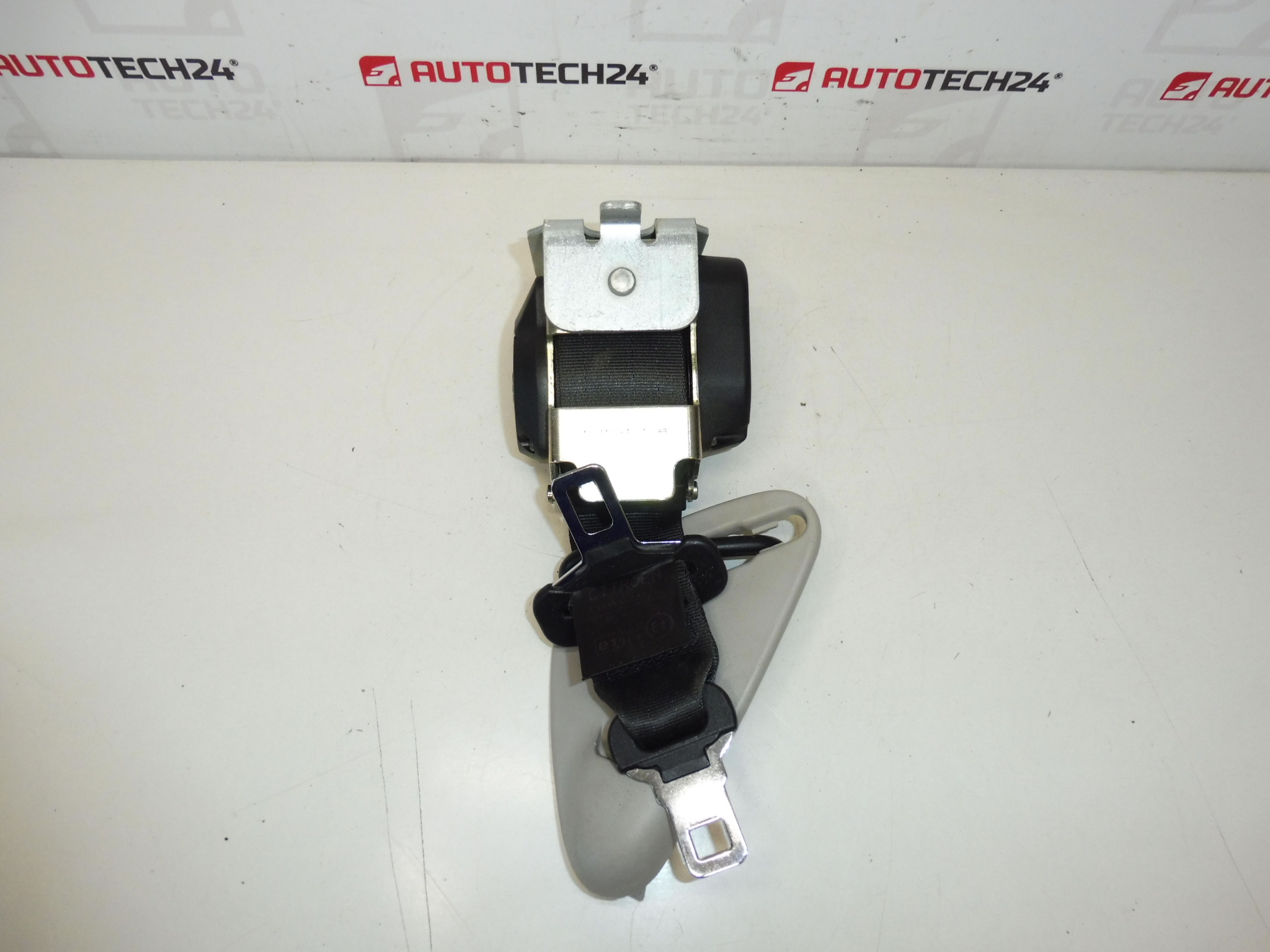 Prostredný zadný pás Citroën Xsara Picasso 96314478XX 8973N5