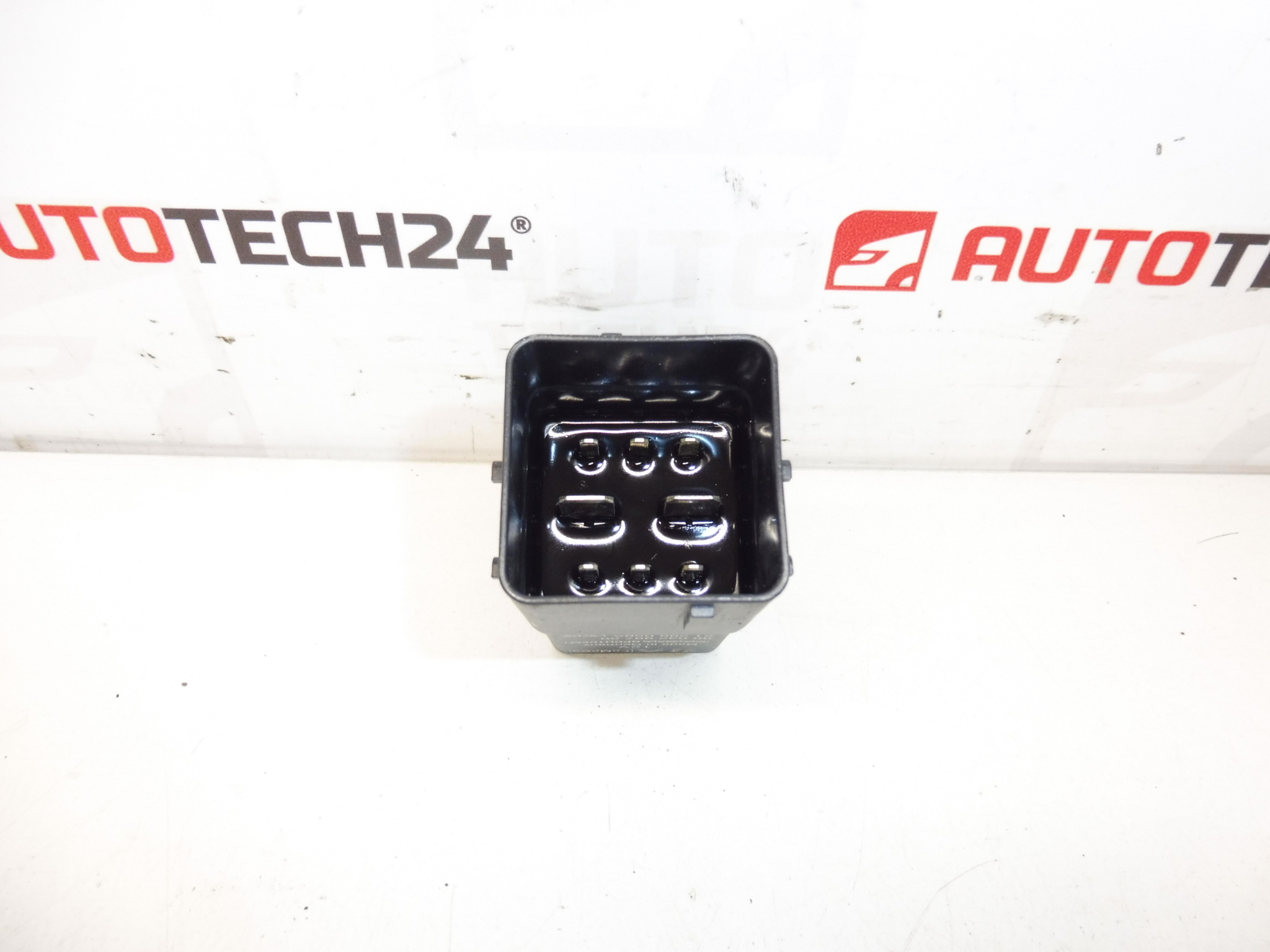 Žhaviace relé MAGMA Citroën Peugeot 9803299780