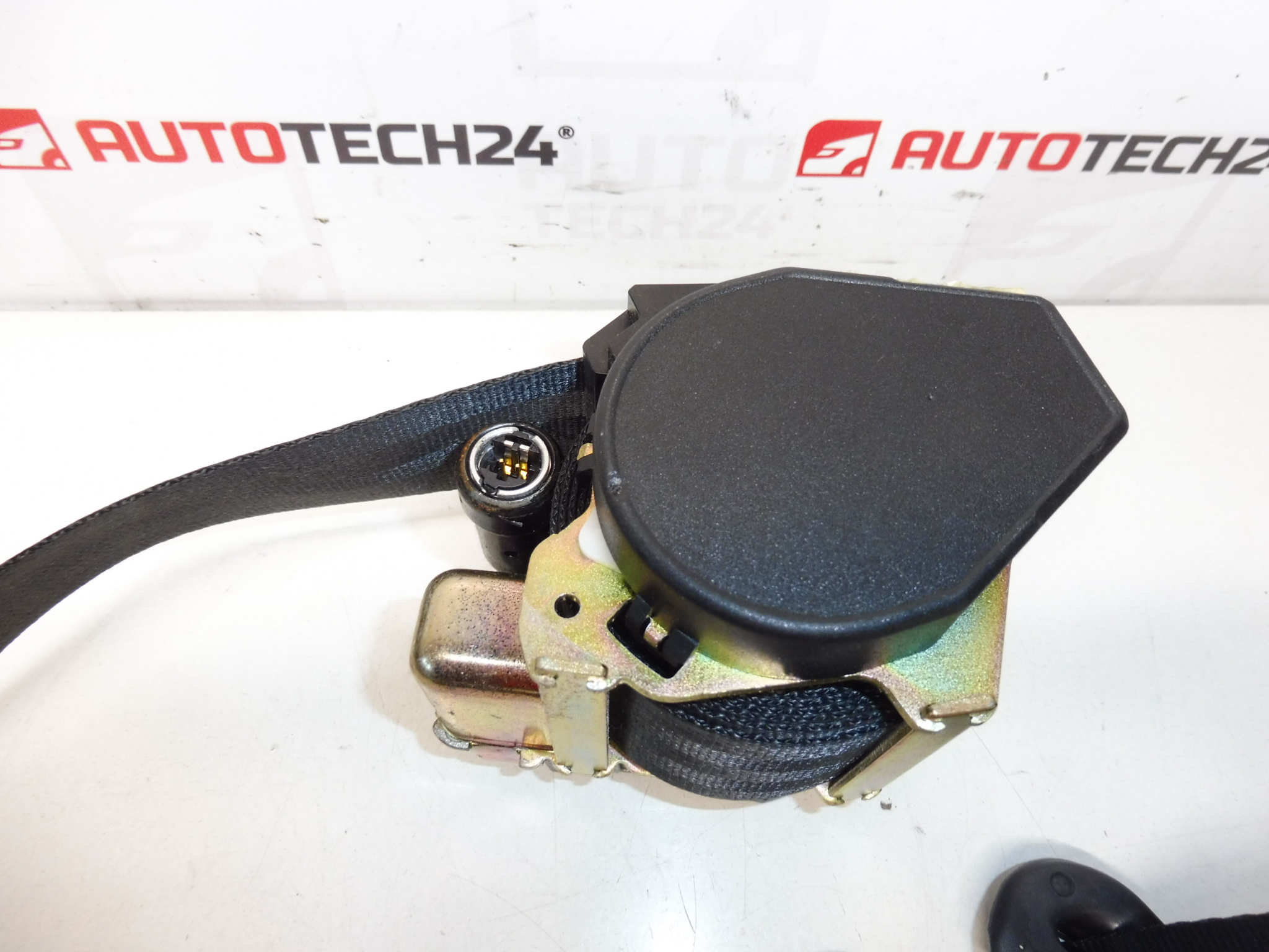 Predný pás spolujazdca Peugeot 1007 96446706XX 8974V6