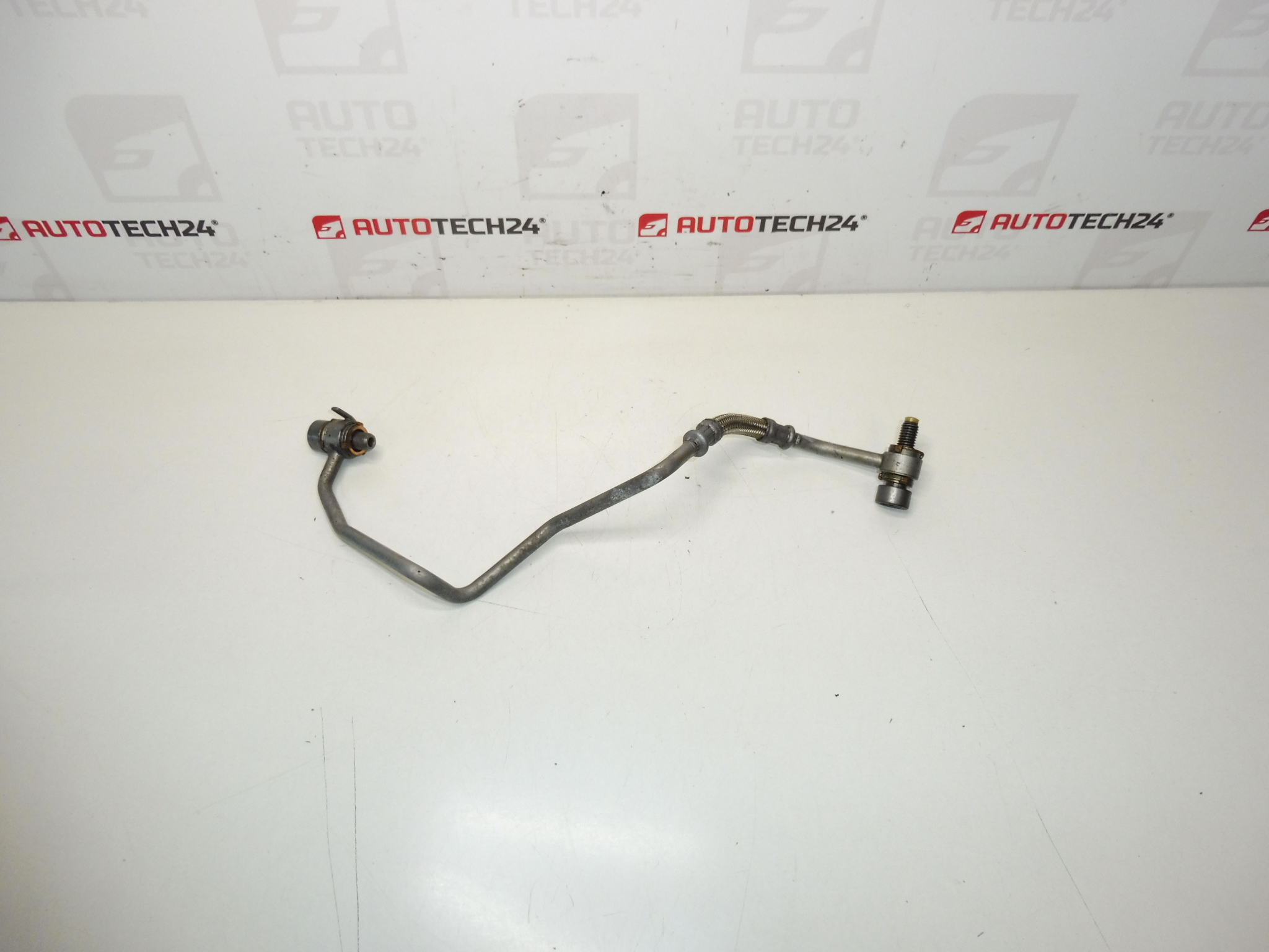 Potrubie mazanie turba Citroën Peugeot 1.5 HDI 9825960780