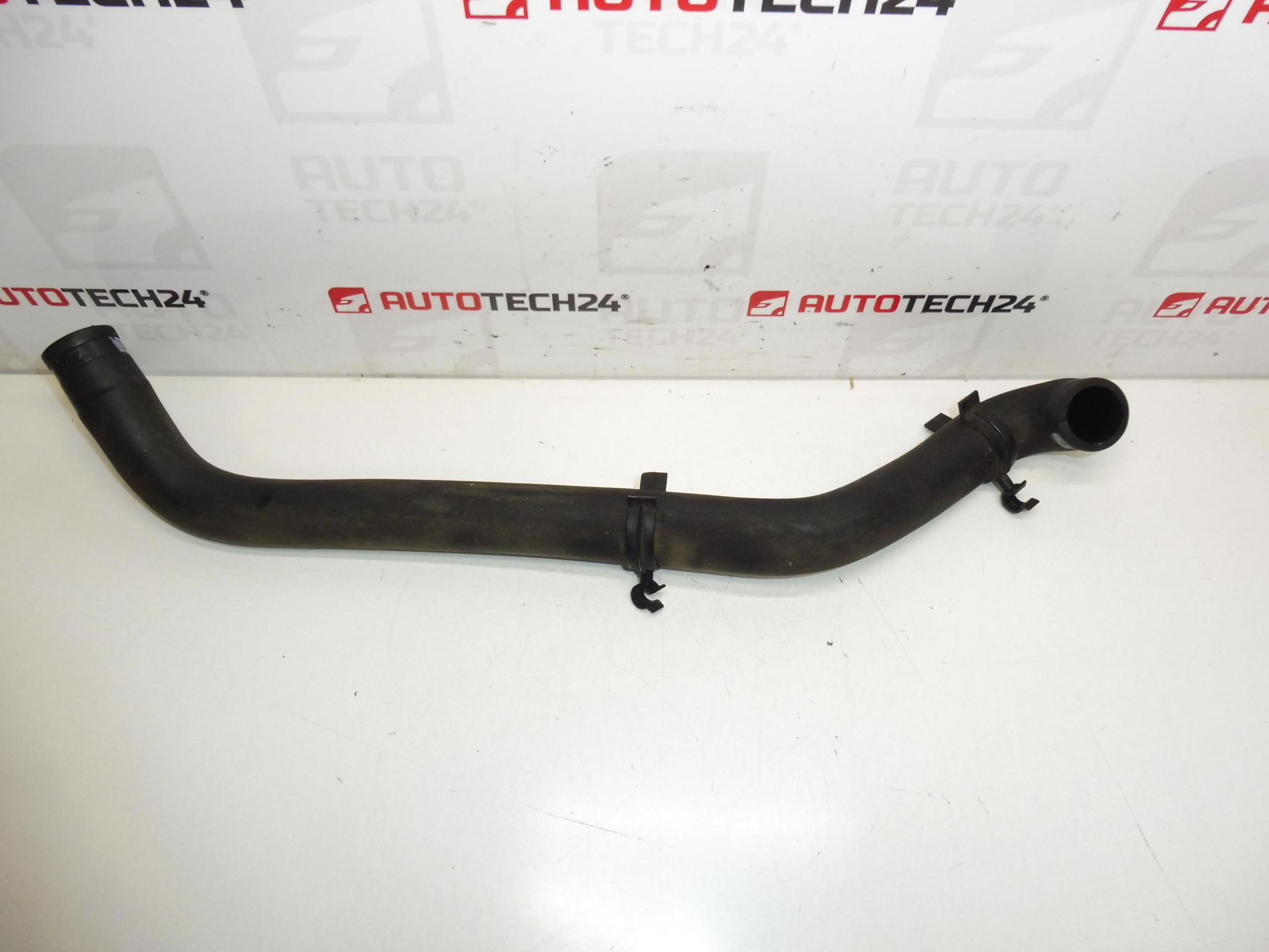 Pripojenie olejových pár Citroën Peugeot 2.2 HDI 1180K2