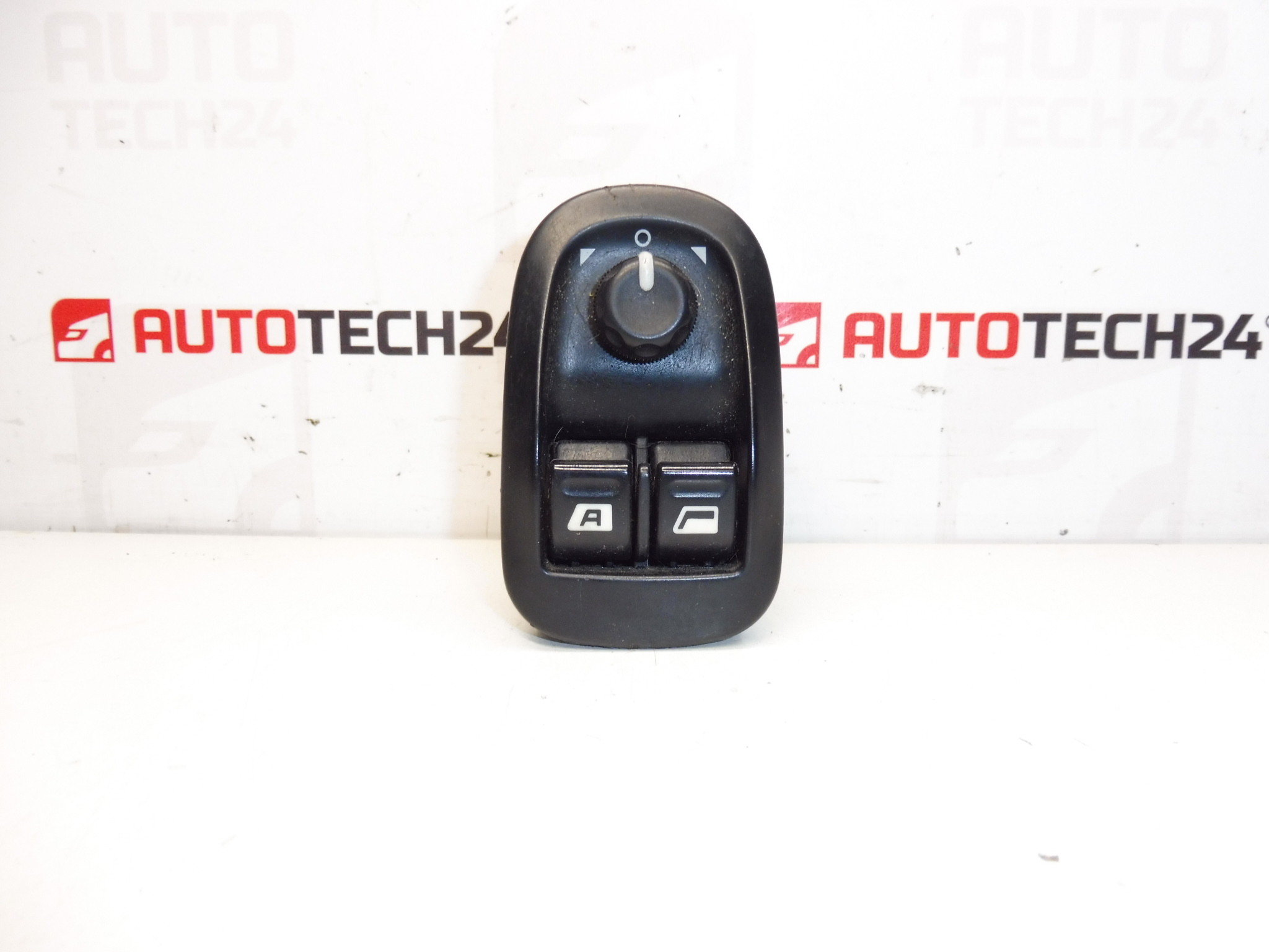 Ovládač okien Peugeot 206 655458