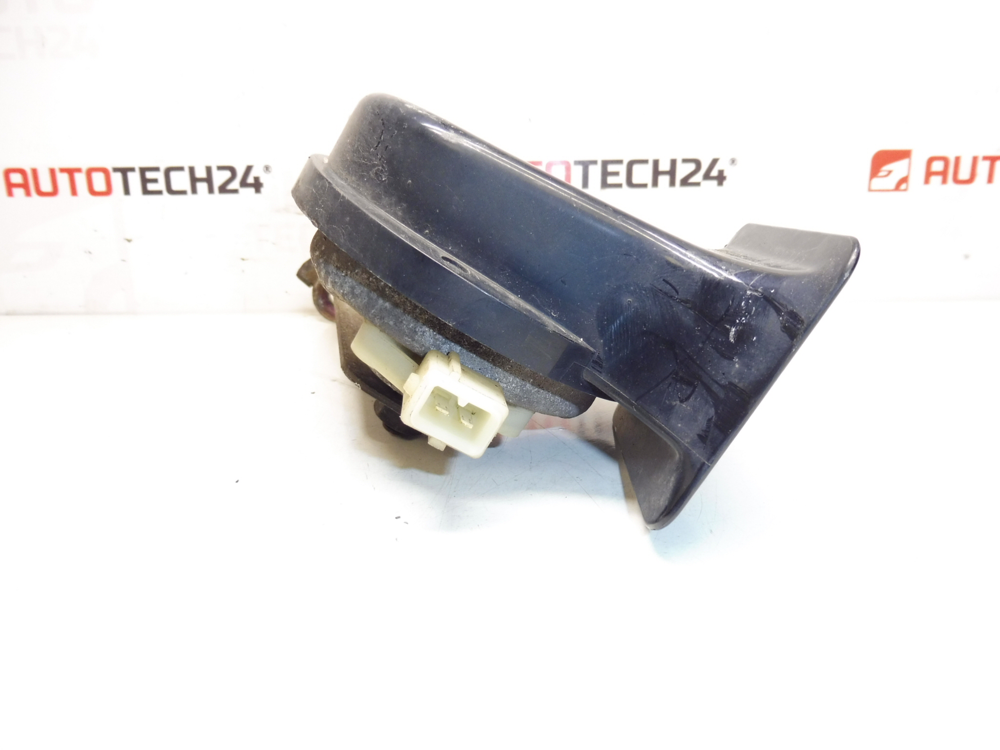 Klaksón húkačka s držiakom Peugeot 206 6236F2