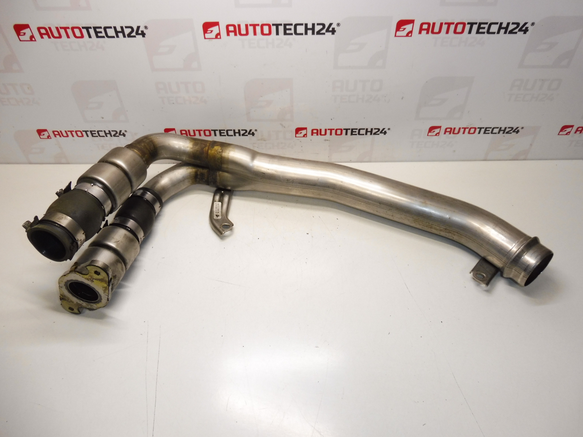 Prípojka vzduchu Citroën Peugeot 2.2 HDI 125KW 9654971380 0382HF