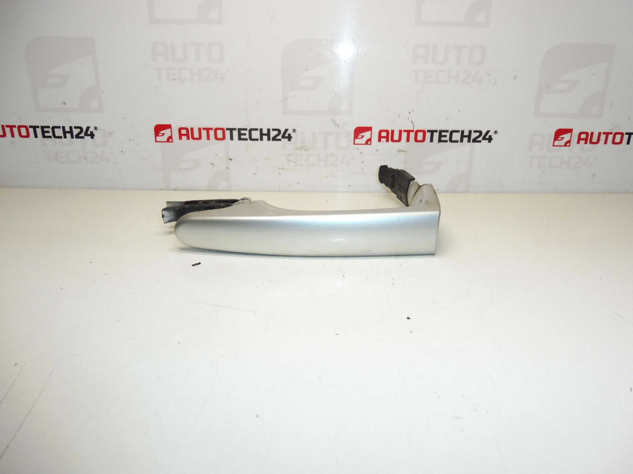 Kľučka predných dverí Citroën Peugeot chróm 9101S3