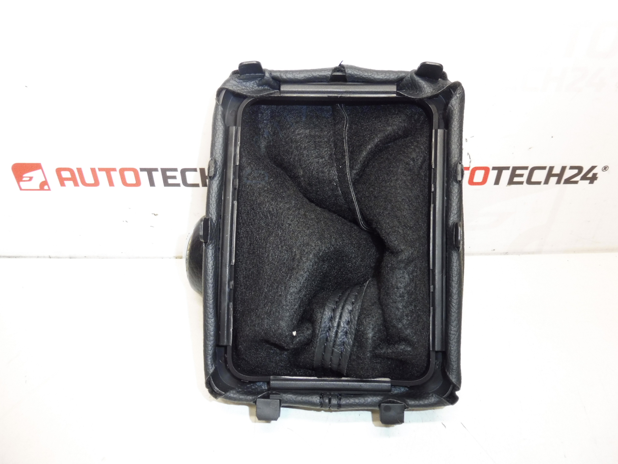 Radiaca páka s manžetou Peugeot 206+ 2403X9 7951T2