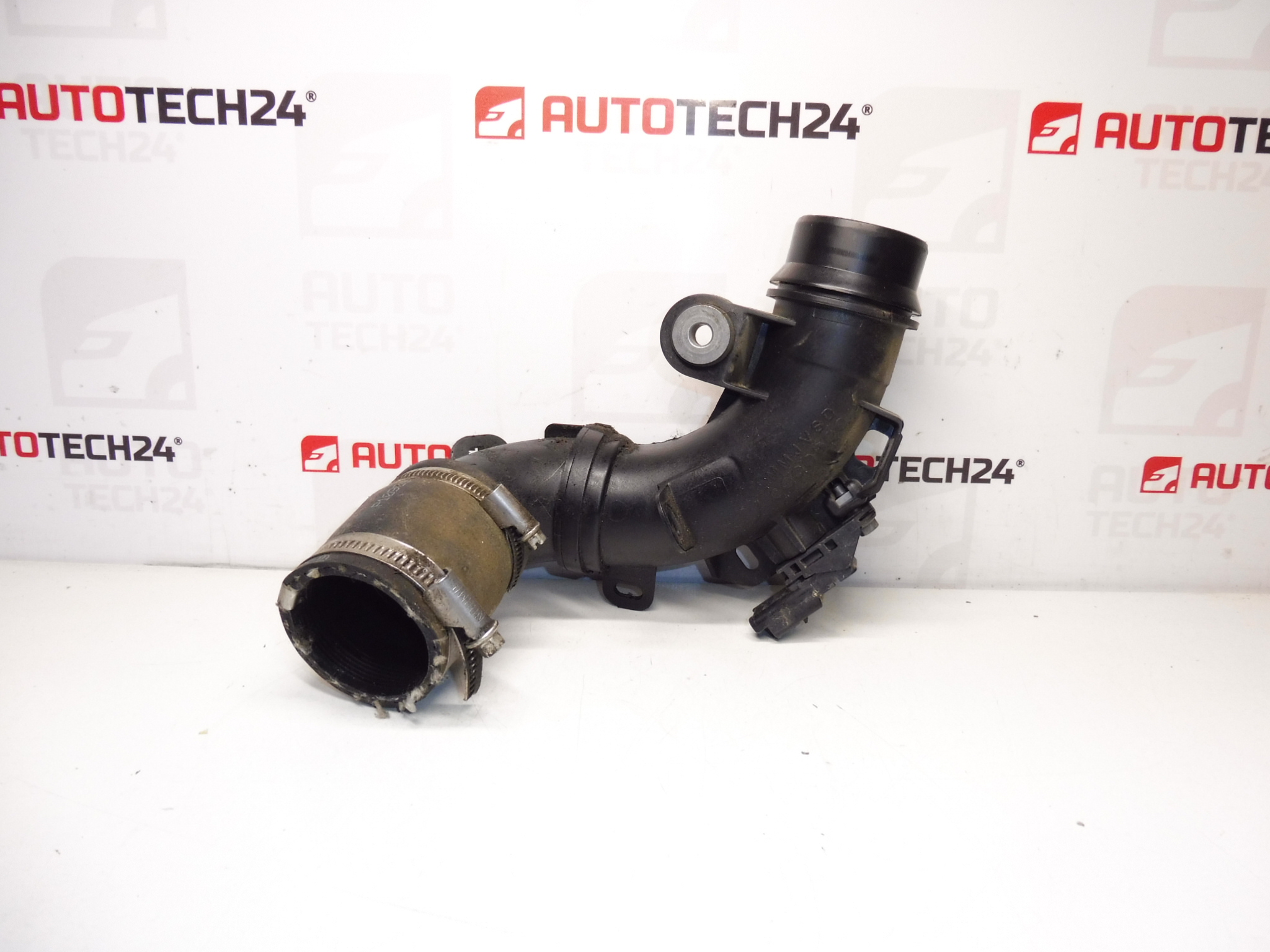 Hadica turba 1.2 THP Citroën Peugeot 9677355980
