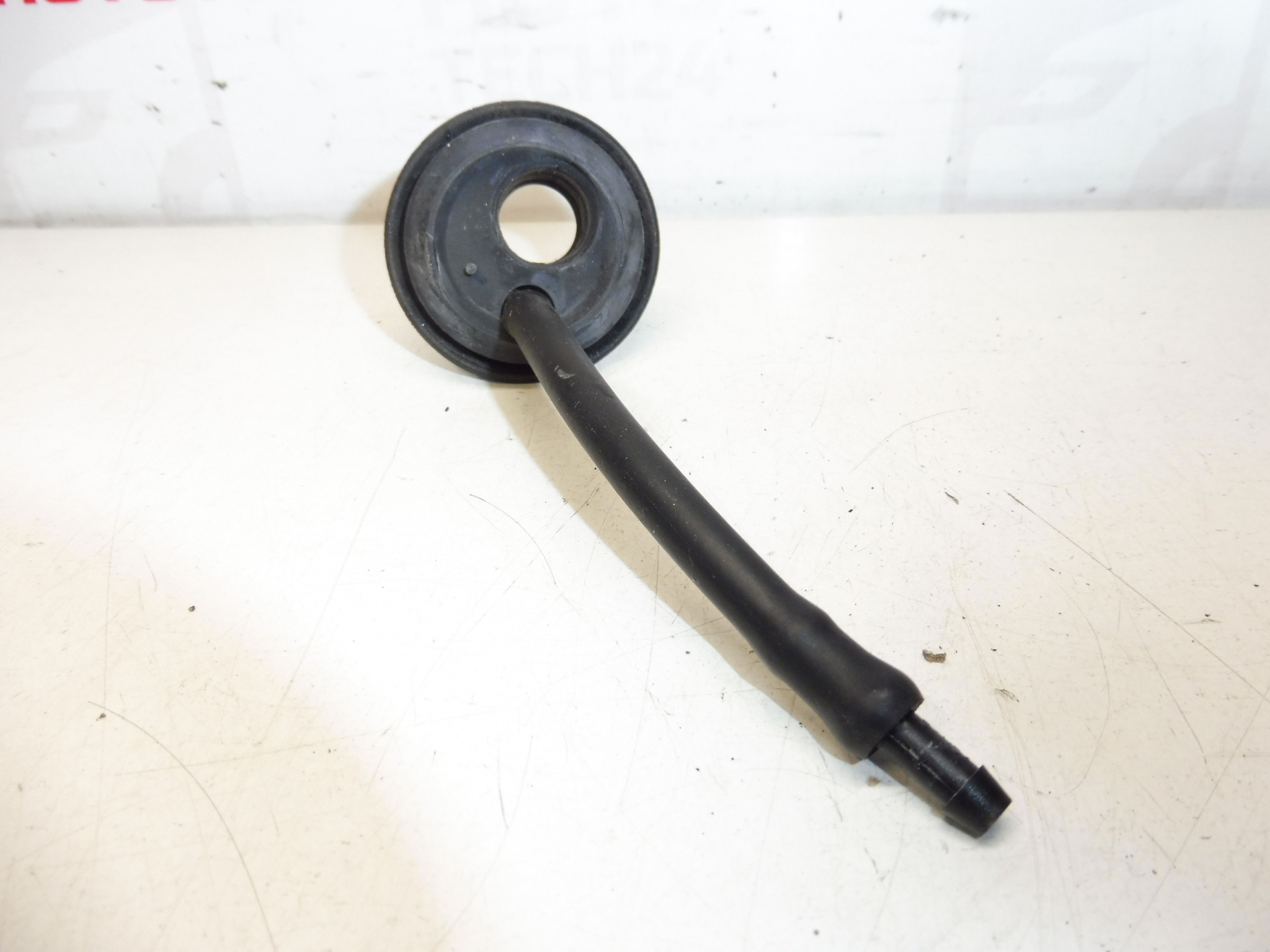 Zadná sklenená podložka tryska Citroën Peugeot 6438P9