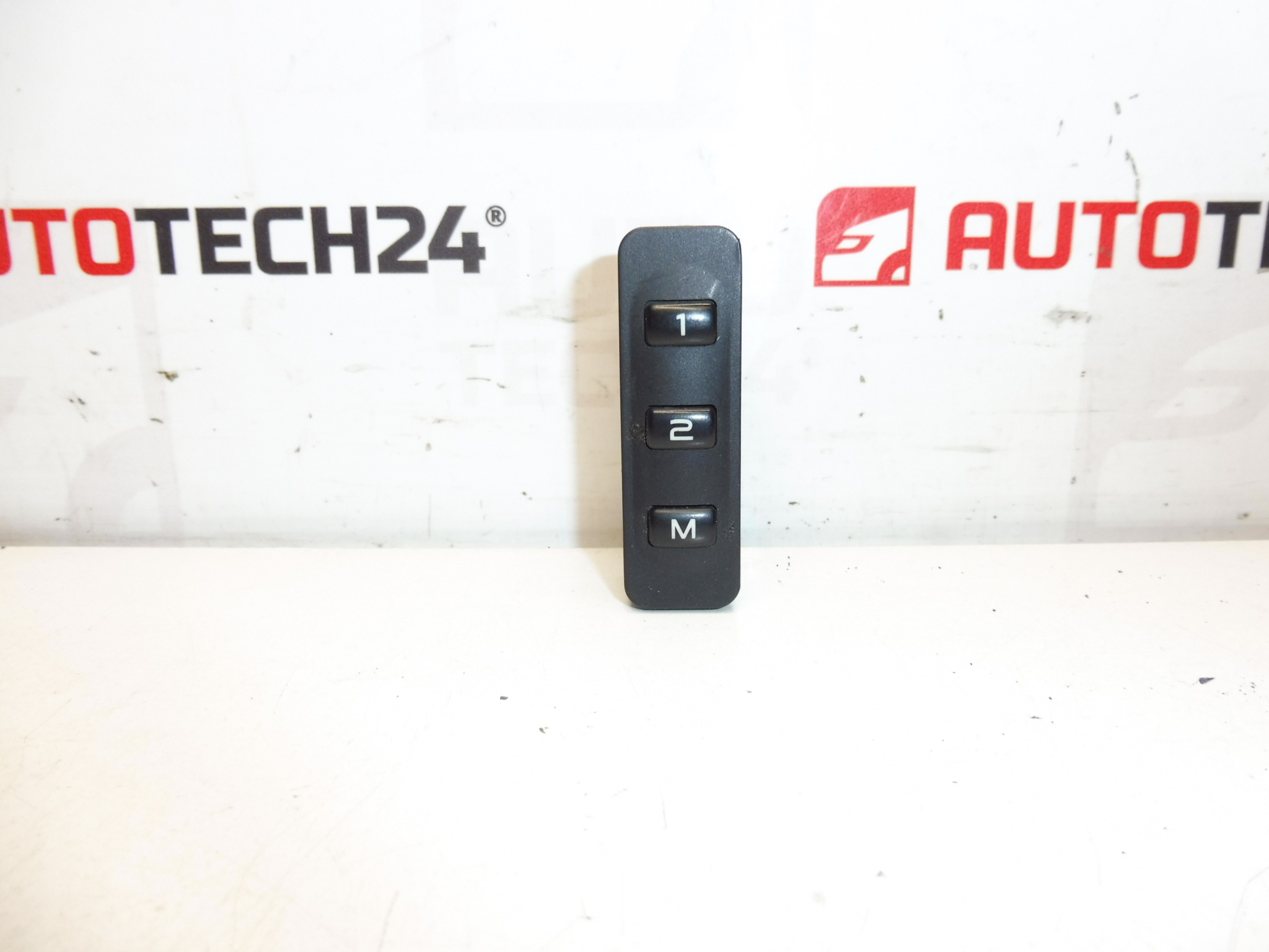 Citroën Peugeot 6554LE riadiaci regulátor sedadla