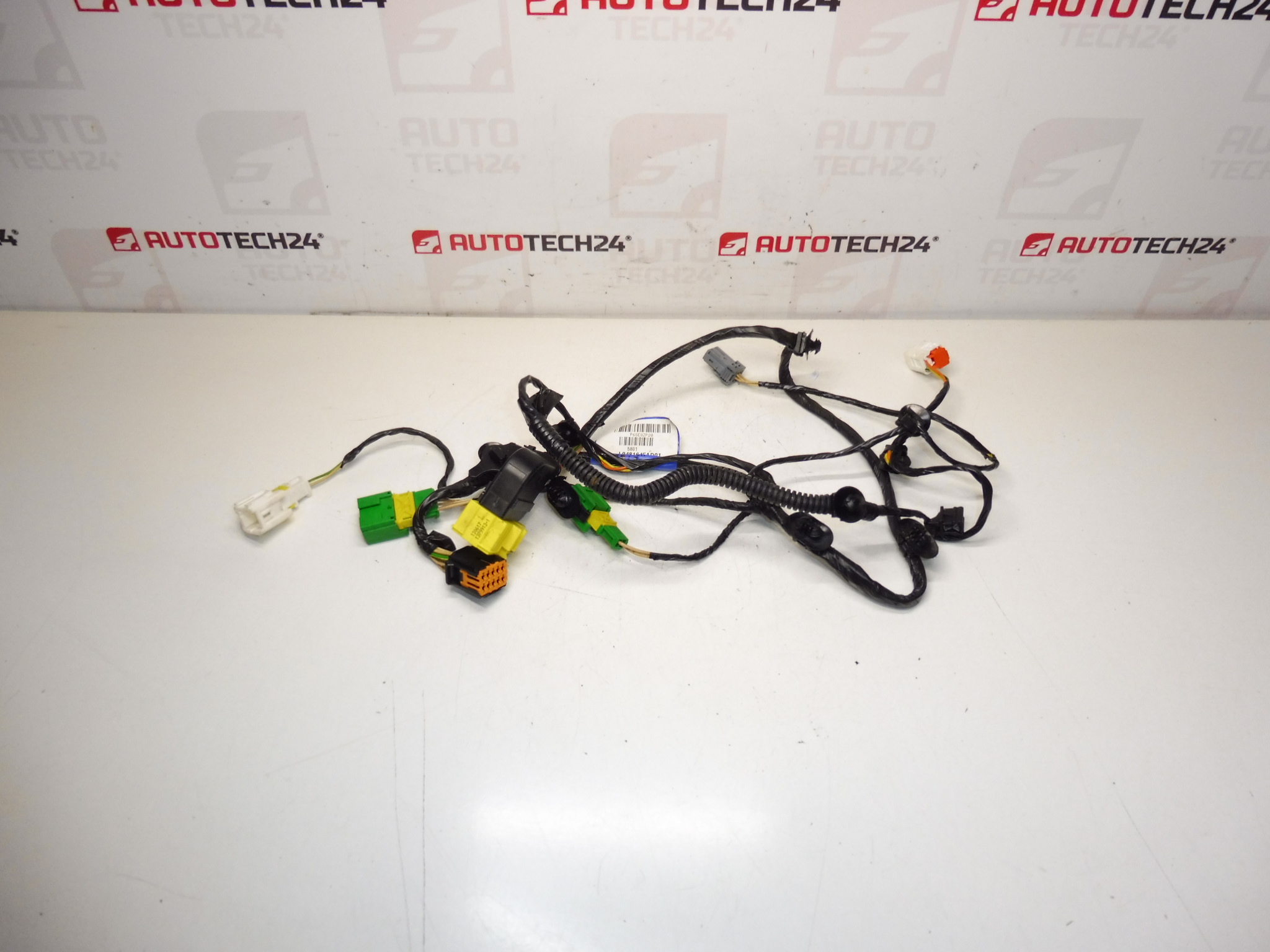 Citroen C3 III 9812339680 Sedadlo vodiča