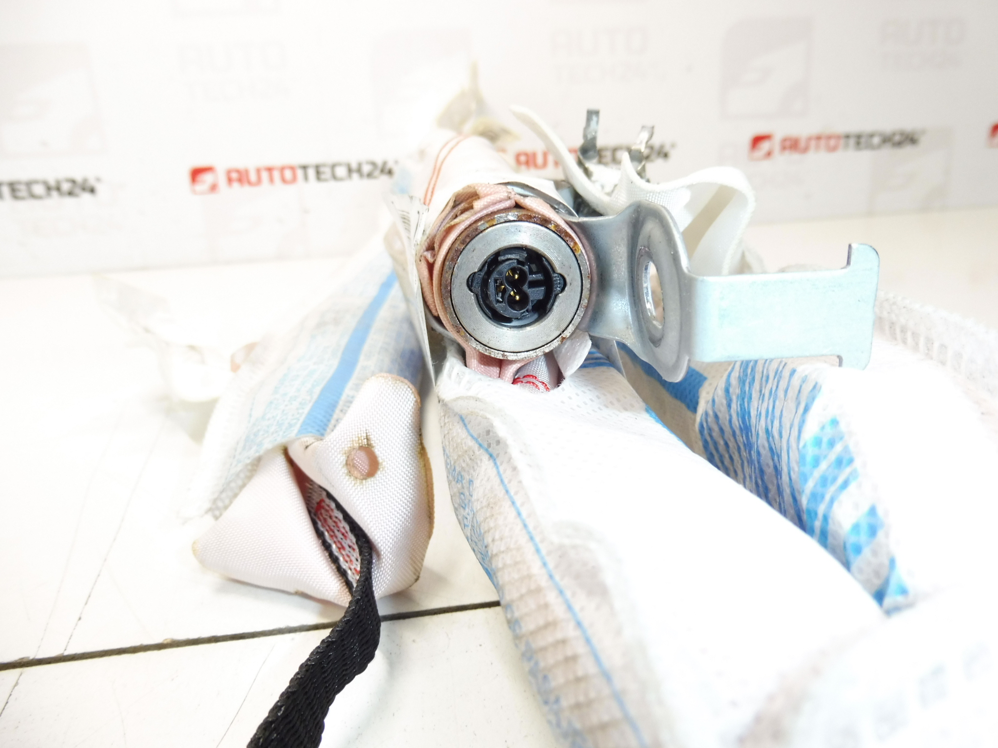 Stropný airbag pravý Citroen C3 III 9811857980 981185798