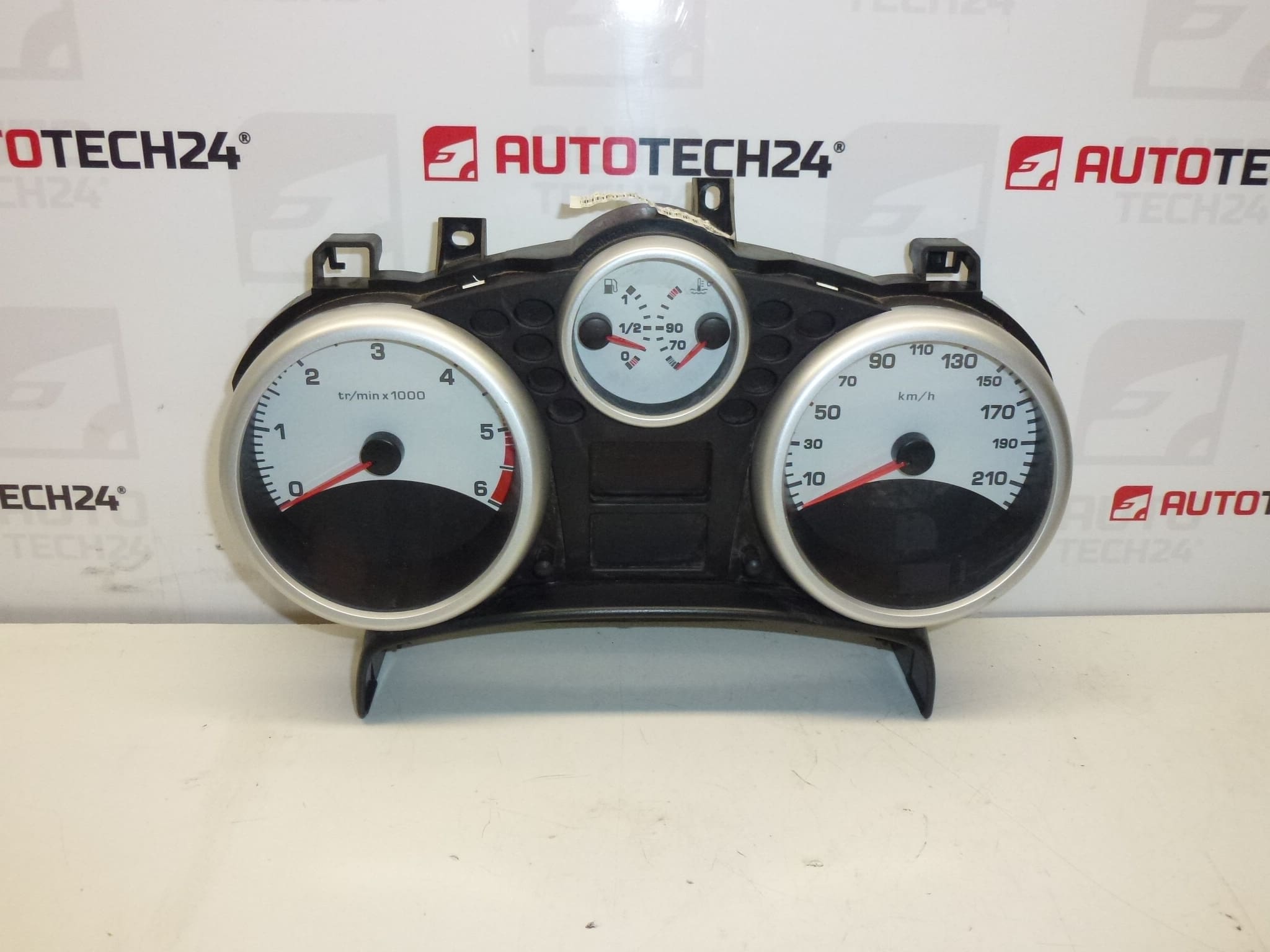 Tachometer Peugeot 207 9662904780 610640 6103EC