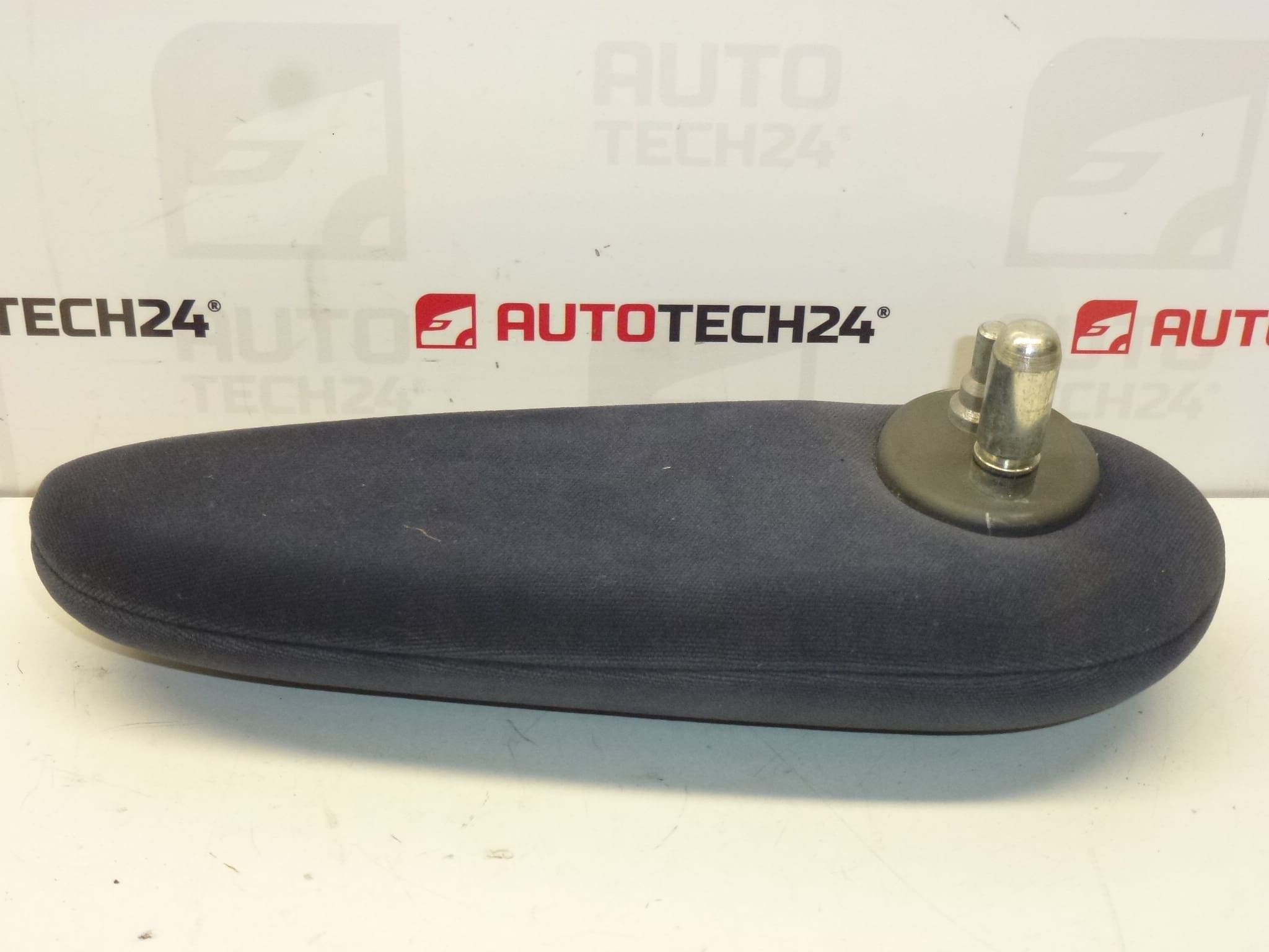 Ľavá lakťová opierka Citroën Peugeot 8830HQ