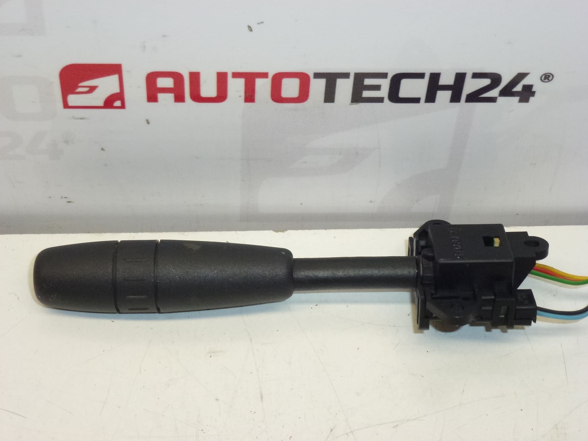 Ovládač tempomatu Citroën Peugeot 96189185ZL 623997