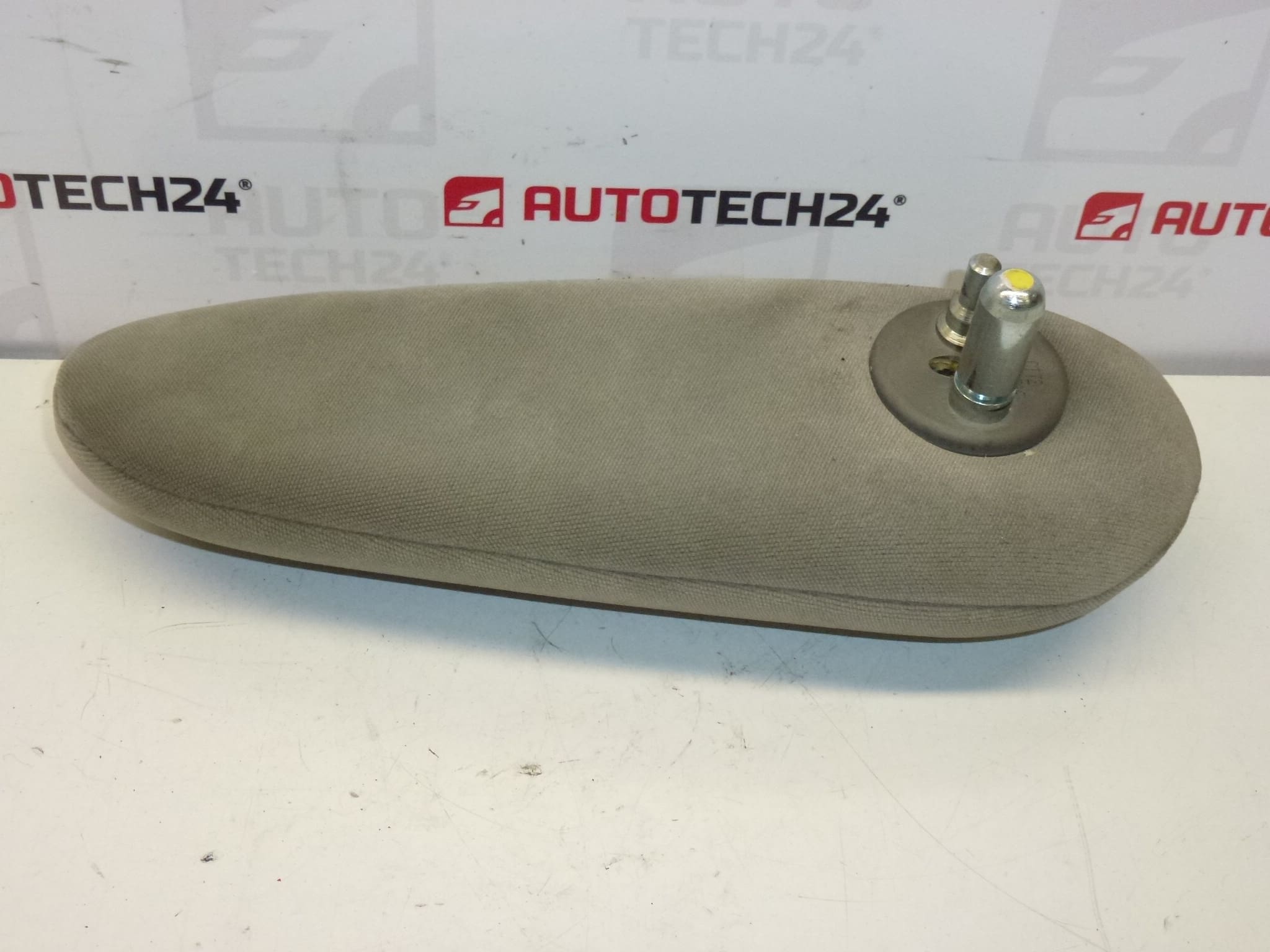 Ľavá lakťová opierka Citroën Peugeot 8830H1