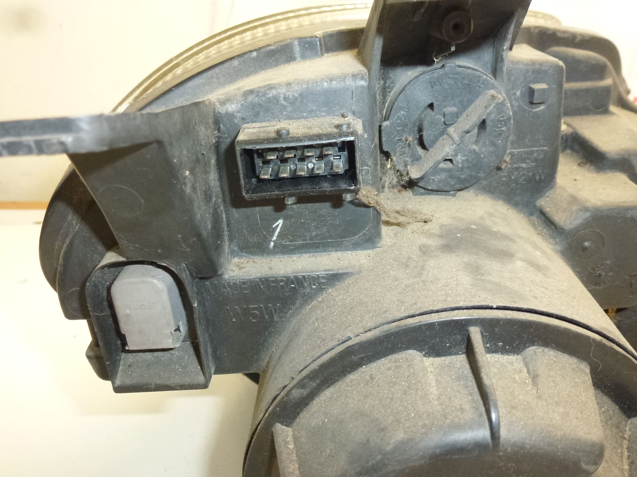 Ľavá predná lampa svetlo Citroën C8 89007043 620815