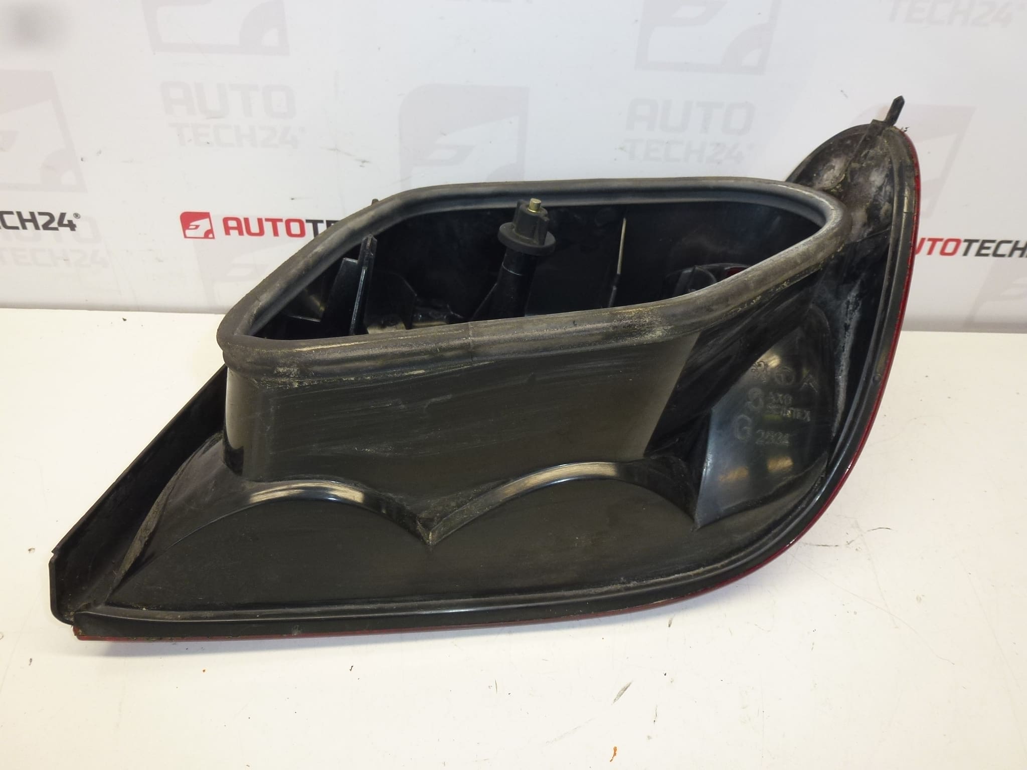 Ľavá zadná lampa svetlo Citroën Xsara 6350P0