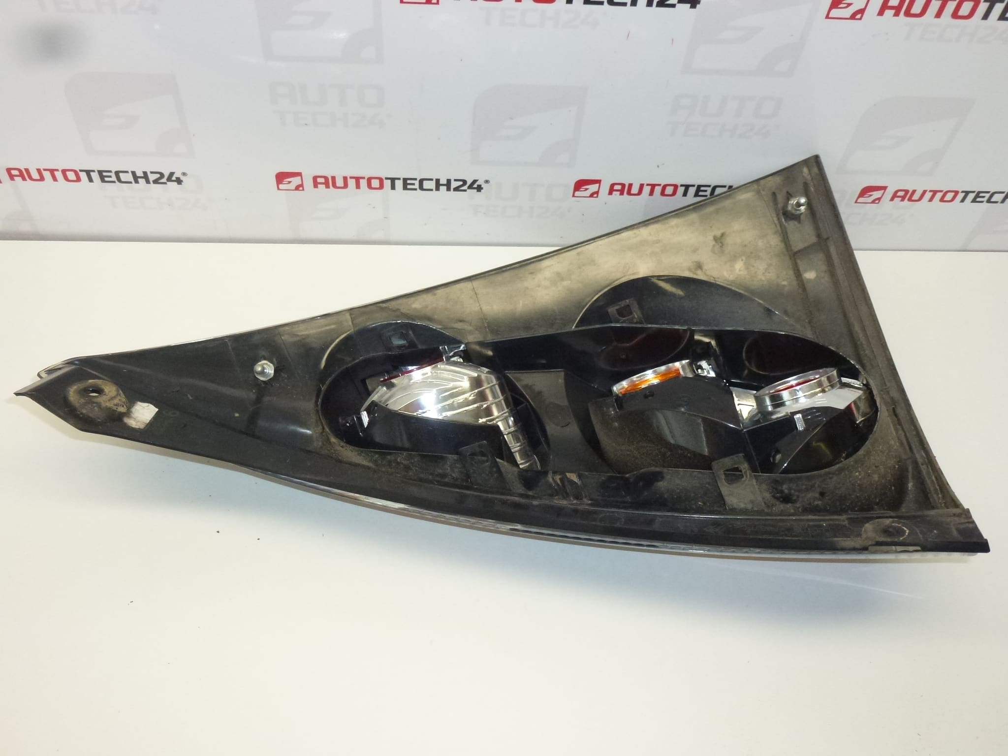 Ľavá zadná lampa Citroën C1 81560-0H060 6350X8