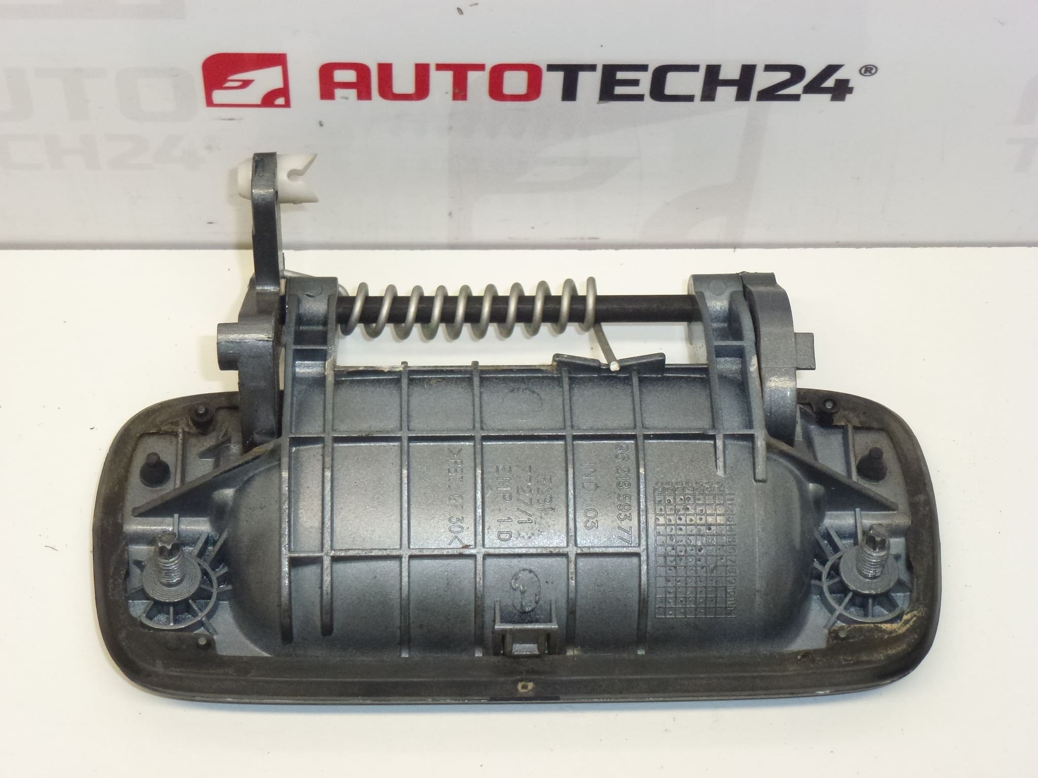 Kľučka pravých zadných dverí Peugeot ETHC 9101H5 9621859377