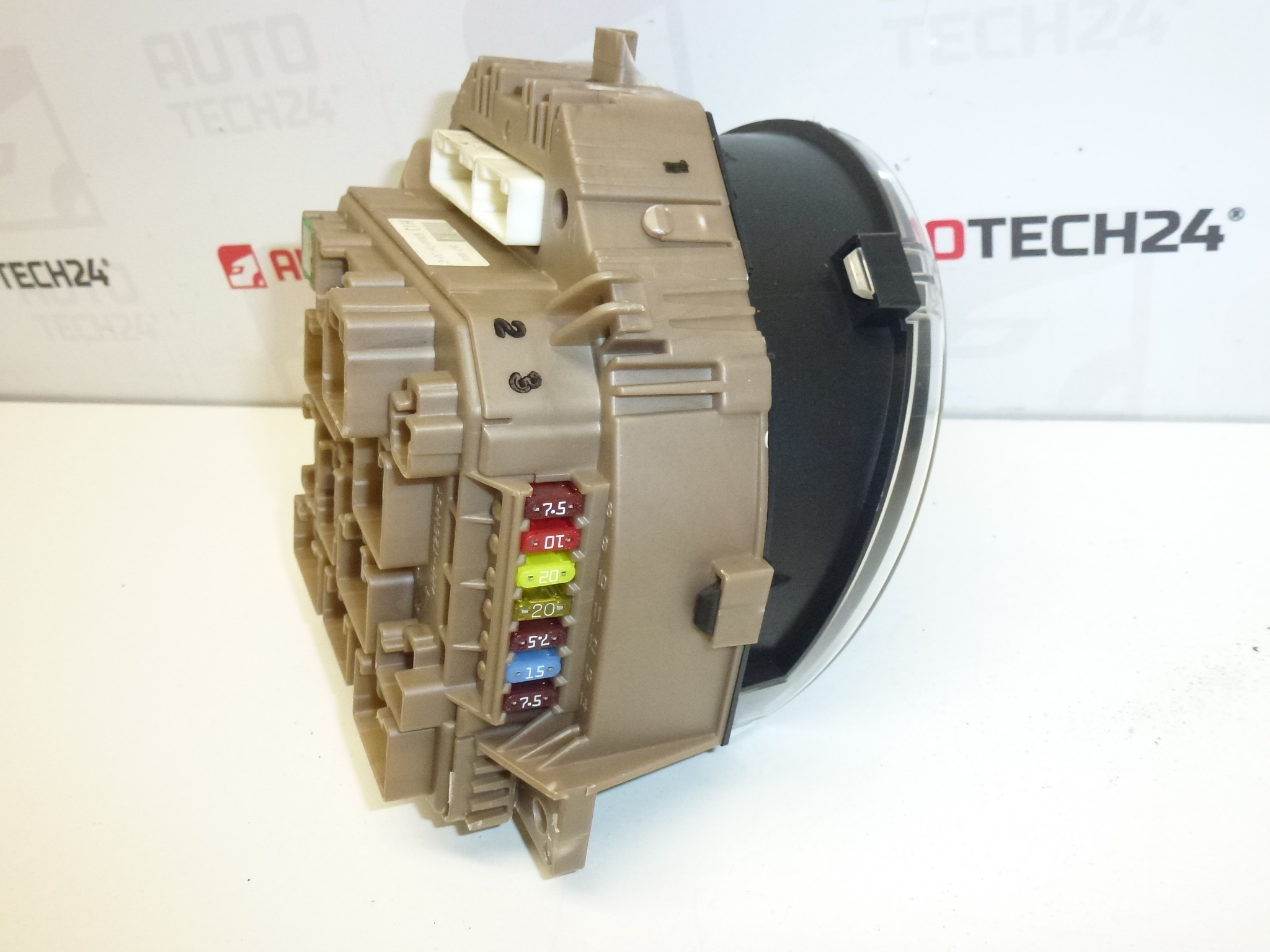 Tachometer Citroën C1 Peugeot 107 92000 km 83800-0H130