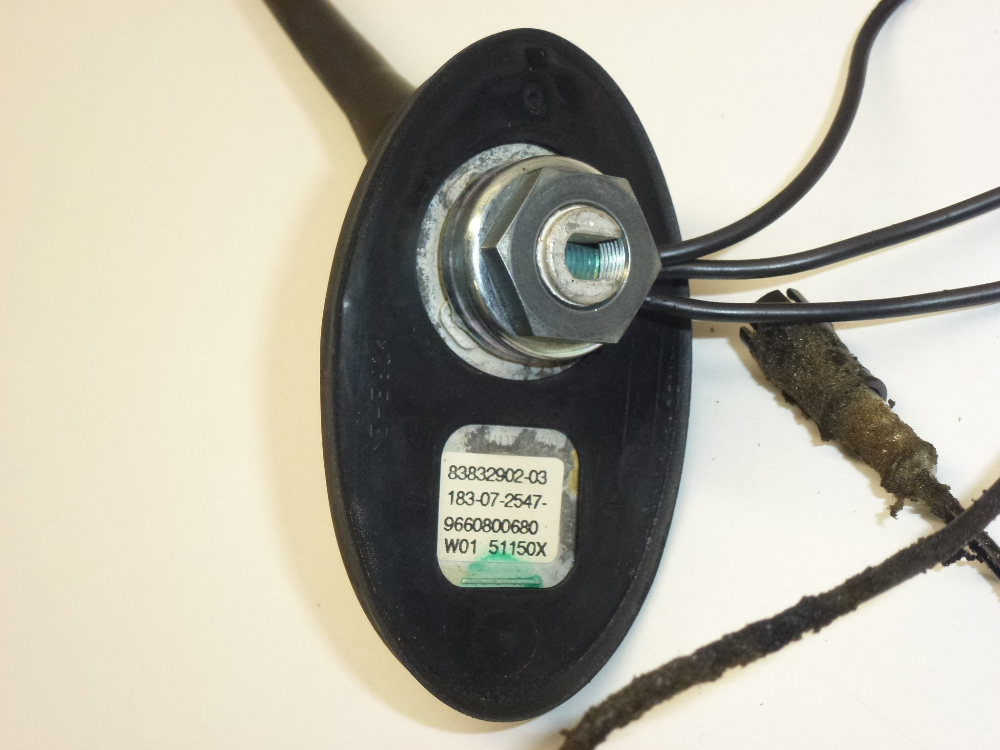 Anténa Citroën Peugeot 9660800680 6561KW 6561SN