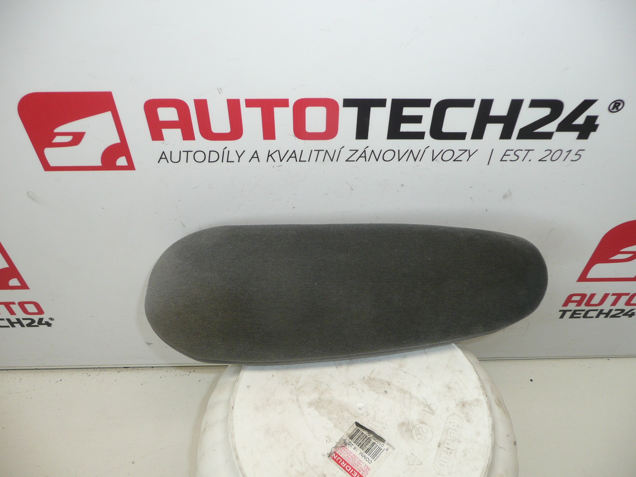 Ľavá lakťová opierka Citroën Peugeot 8830W9