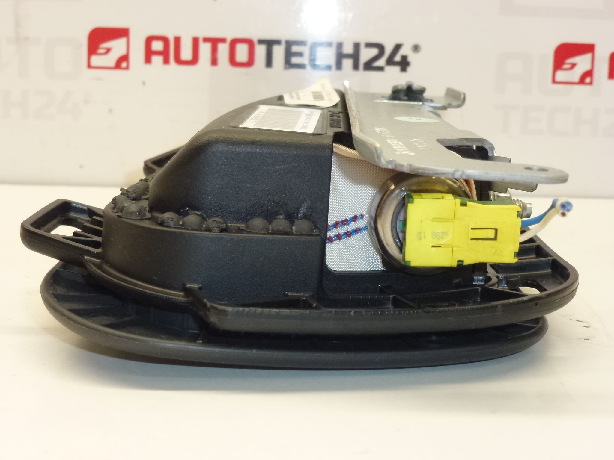 Airbag do sedadla Citroën C3 C4 pravý 96574085ZE 8216LW – Obrázok 2