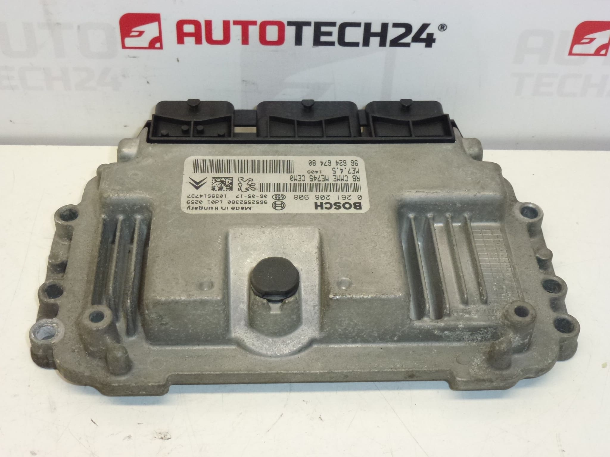 Řídicí jednotka motoru ECU Bosch ME7.4.5 0261208908 9662467480 9652552380 – Obrázok 2