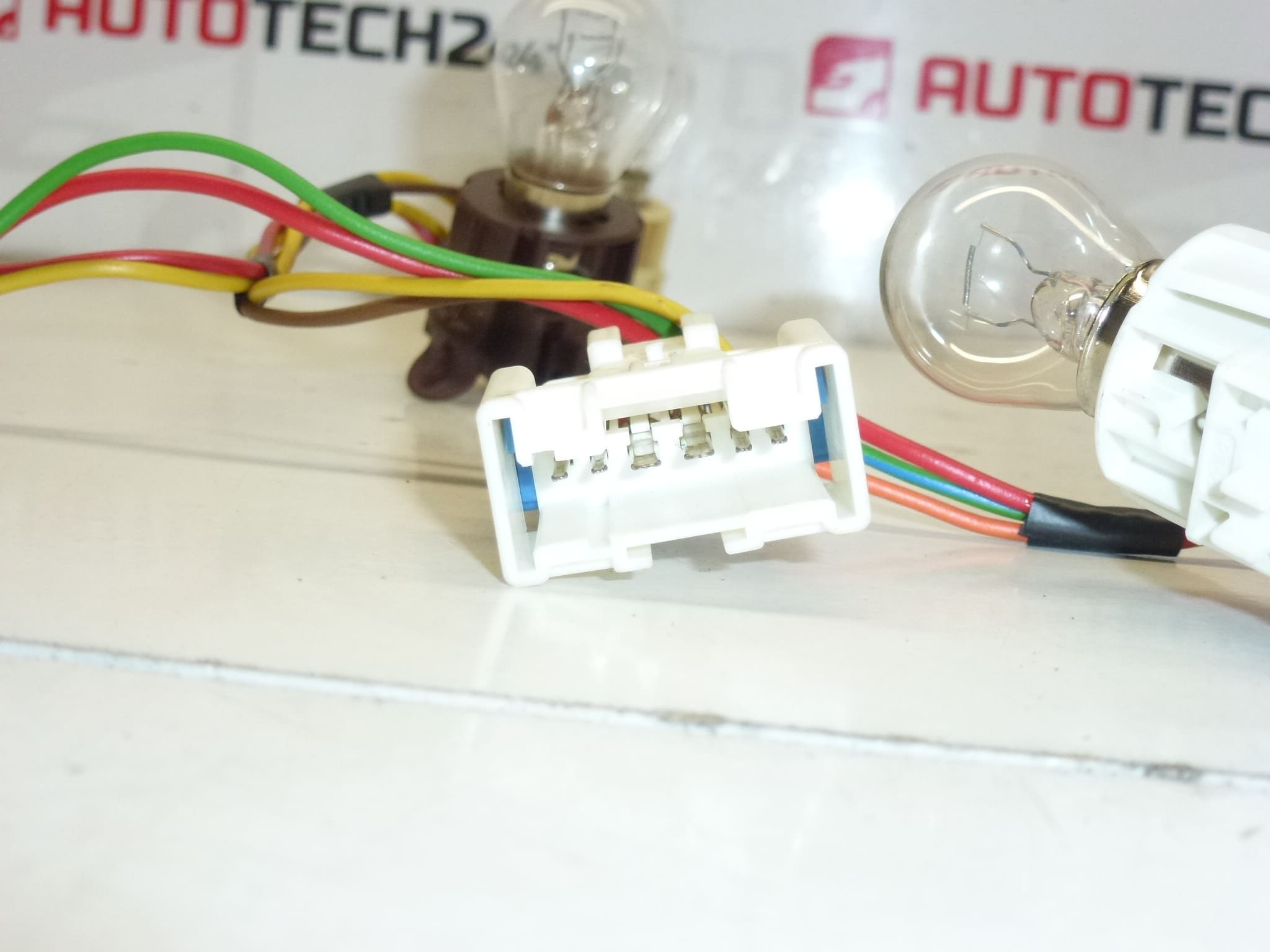 Káblová zväzok pravého zadného svetla Peugeot 407 Sedan 6351HP – Obrázok 2