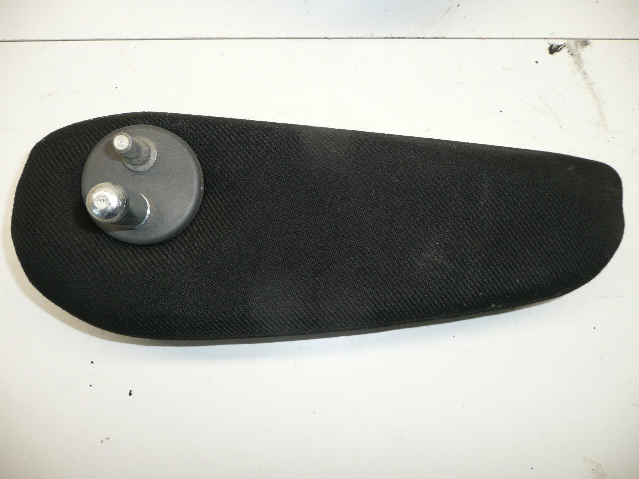 Pravá lakťová opierka Citroën Peugeot 8830JE