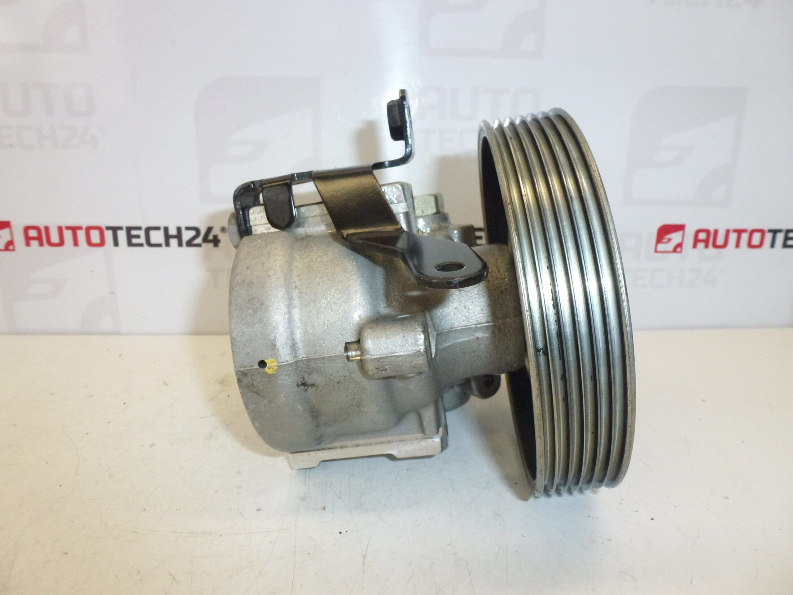 Servo Citroën Peugeot 1.6 HDI 9665709080 4007WL najazdené iba 48 tisíc km – Obrázok 2