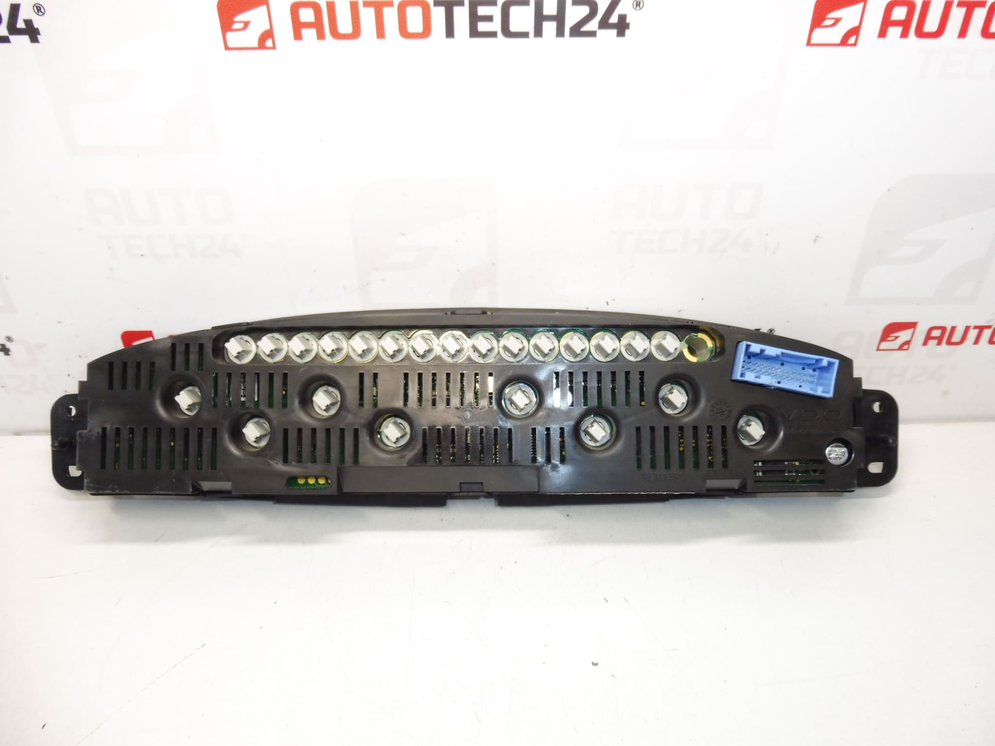 Tachometer Citroën Xsara Picasso s Najazdom 108000 km 9661734780 6105G4 – Obrázok 2