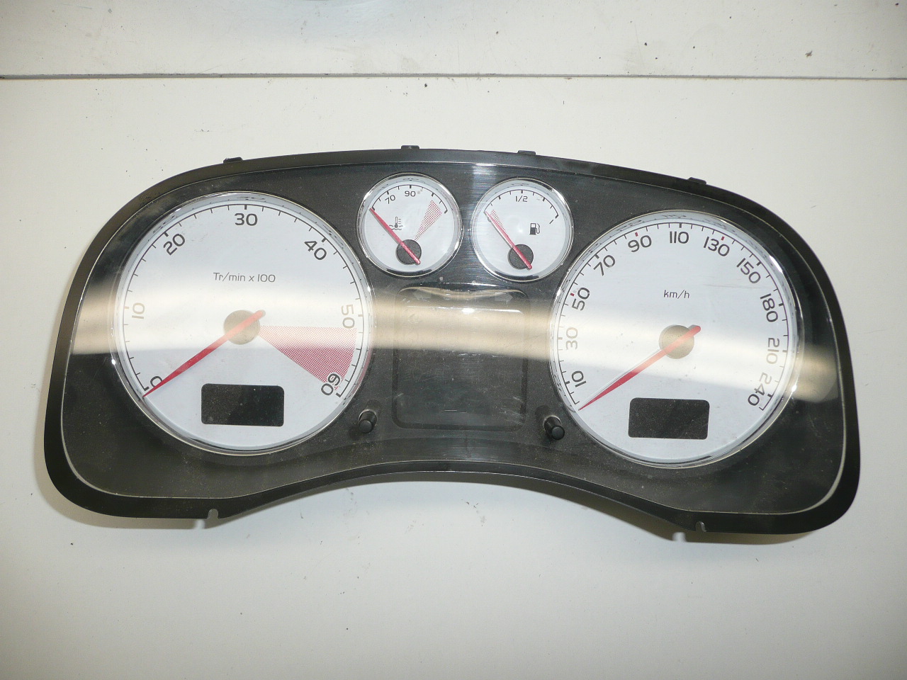 Tachometer Peugeot 307 II najazdených 257000 km 9655925880