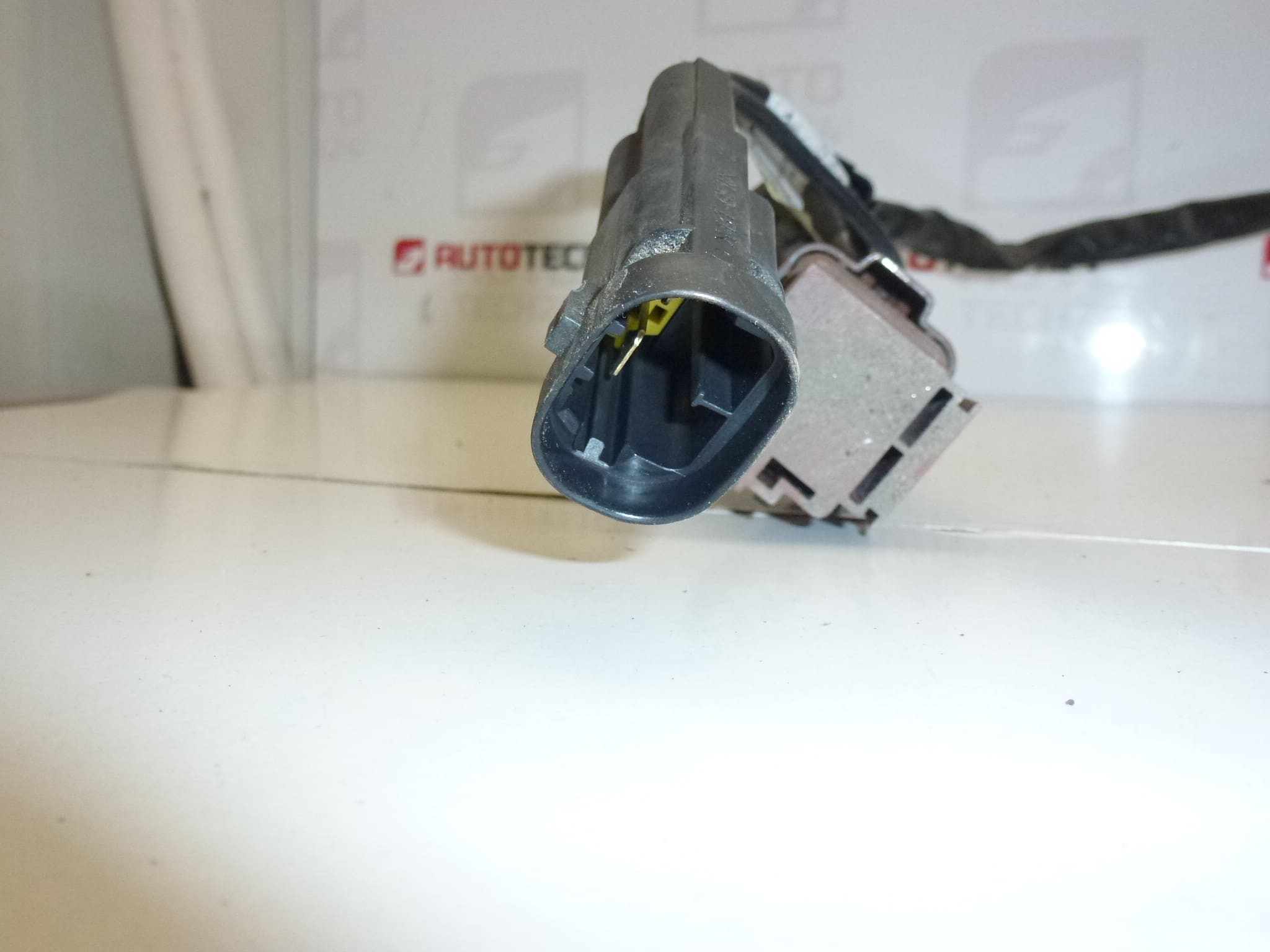 Ventilátor chladiča pre Citroën a Peugeot 1253R8 – Obrázok 2