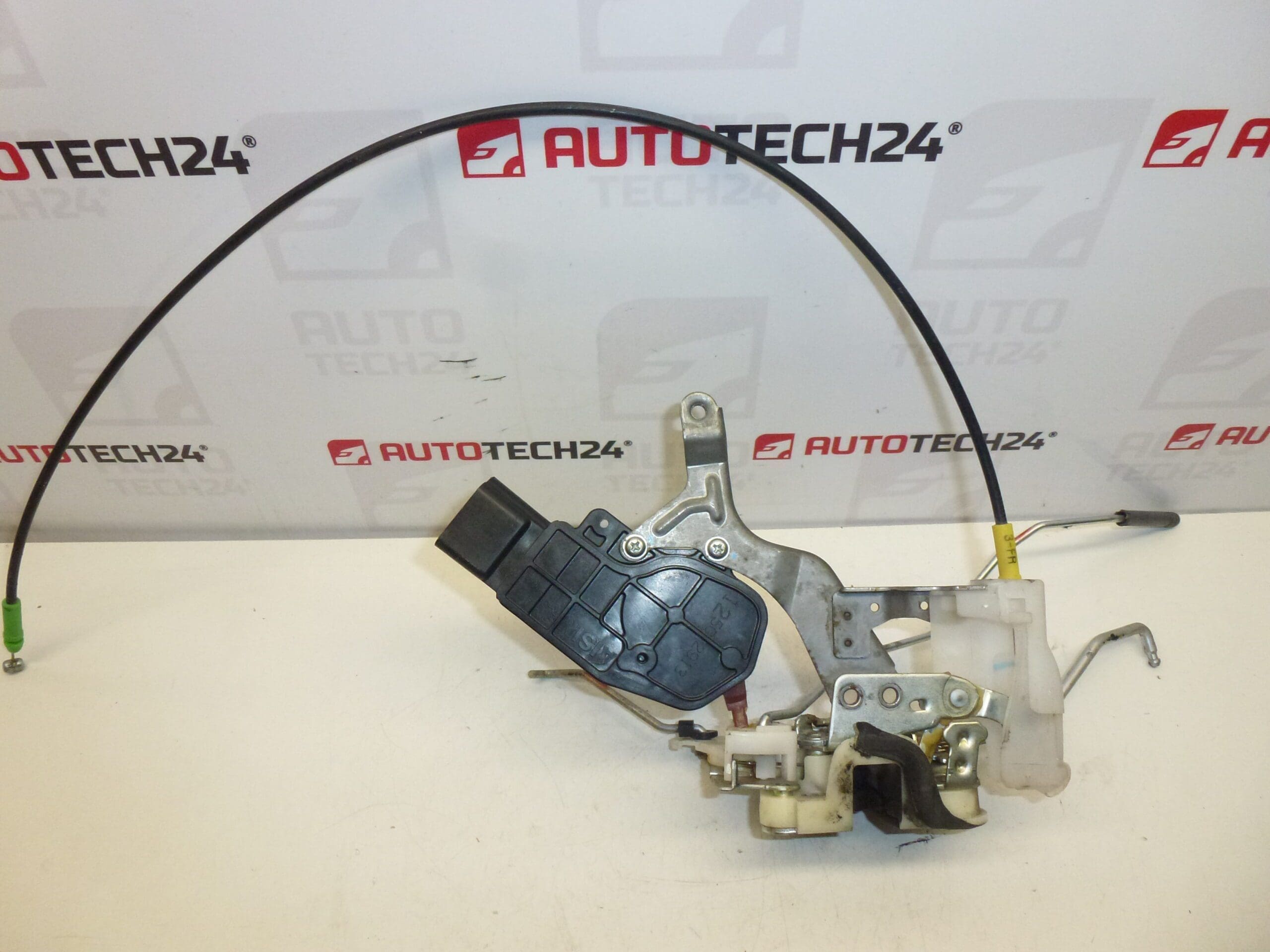 Zámok pravých dverí Citroën C1 Peugeot 107 9136V1 – Obrázok 2