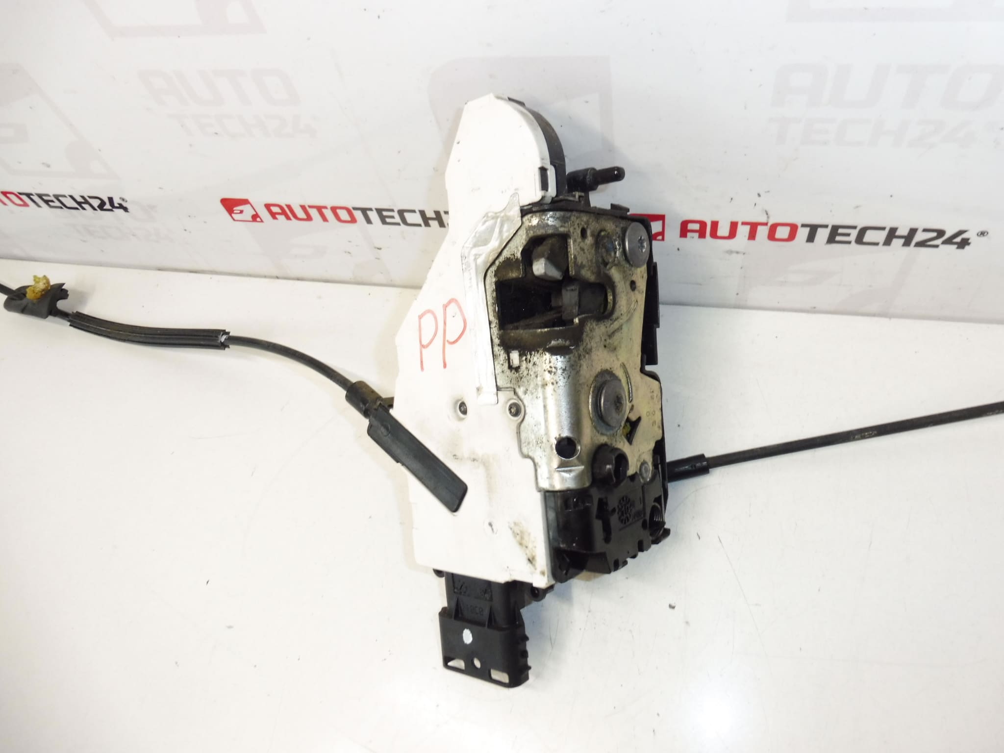 Zámok pravých predných dverí Citroën C4 Grand Picasso 9136Y8 – Obrázok 2