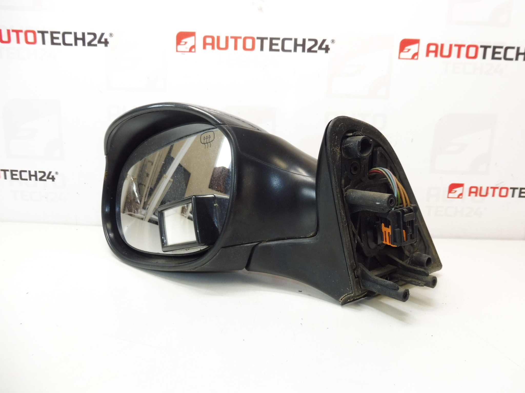 Ľavé spätné zrkadlo EYPC Citroën Xsara Picasso 815354