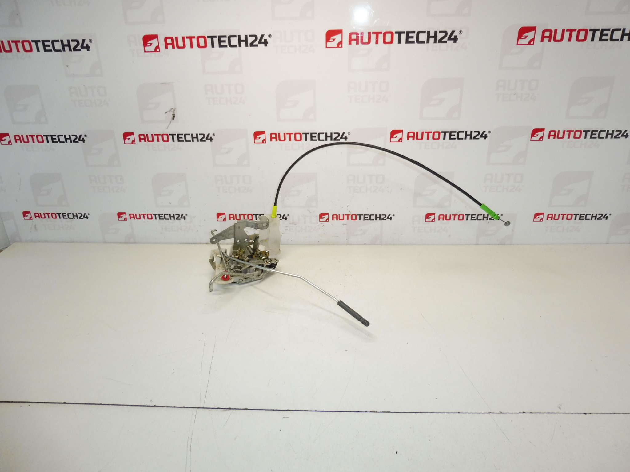 Zámok Ľavých Predných Dverí Aisin Citroën C1 Peugeot 107 9135S3