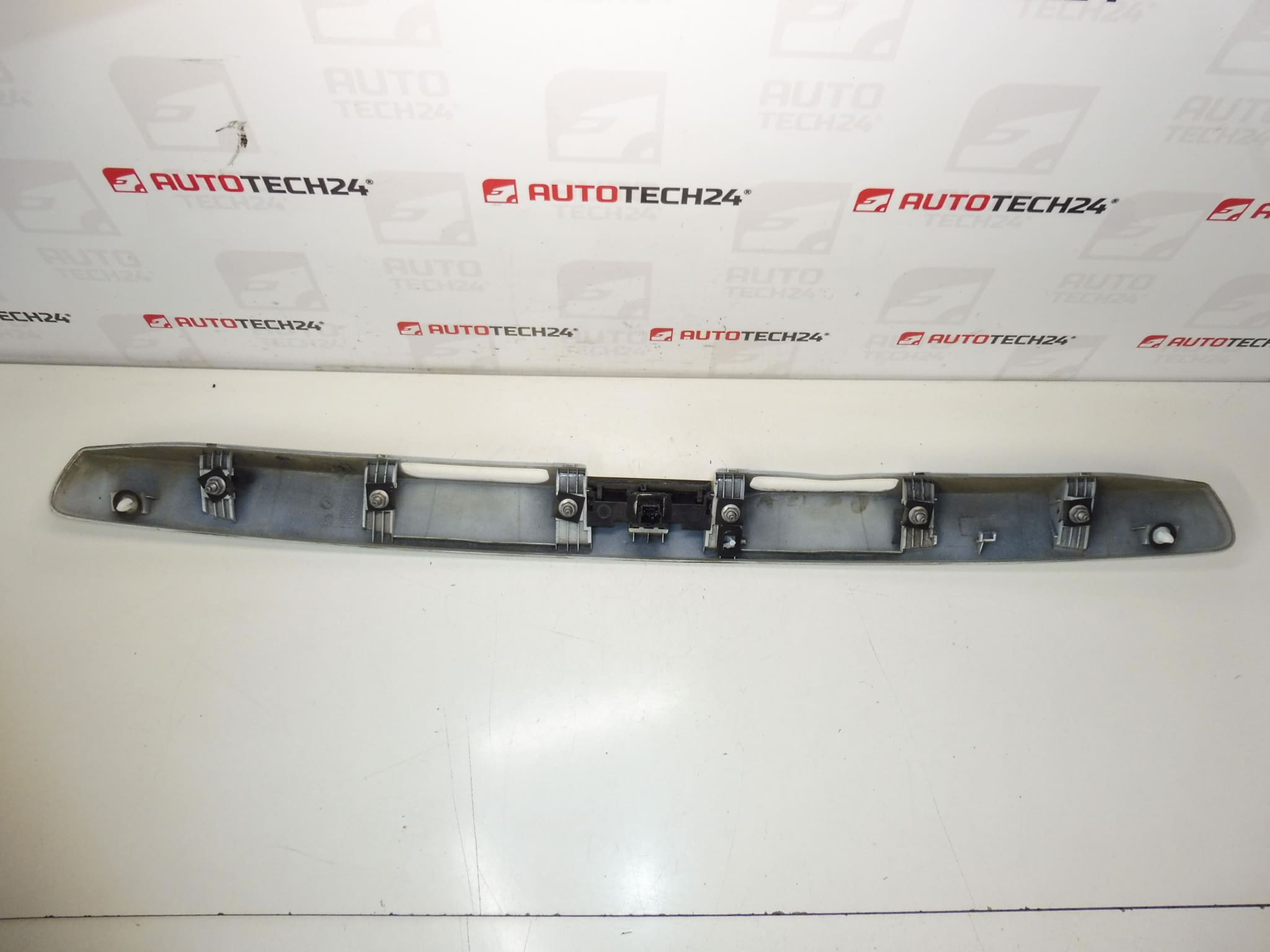 Madlo Peugeot 308 Kombi EWPB 1608481780 – Obrázok 2