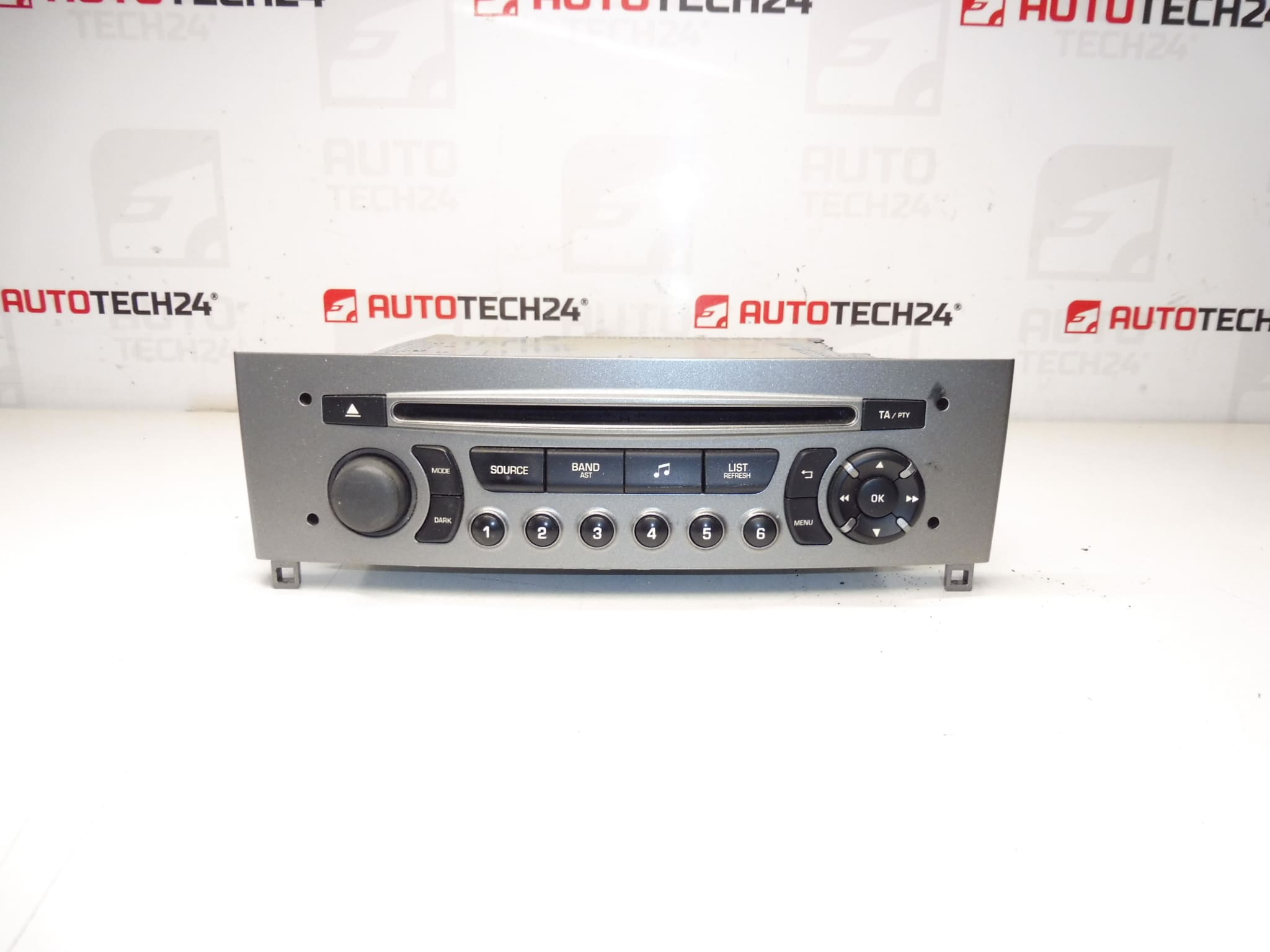 Rádio CD Continental RD4N1M Peugeot 308 98032879XH 6574QR