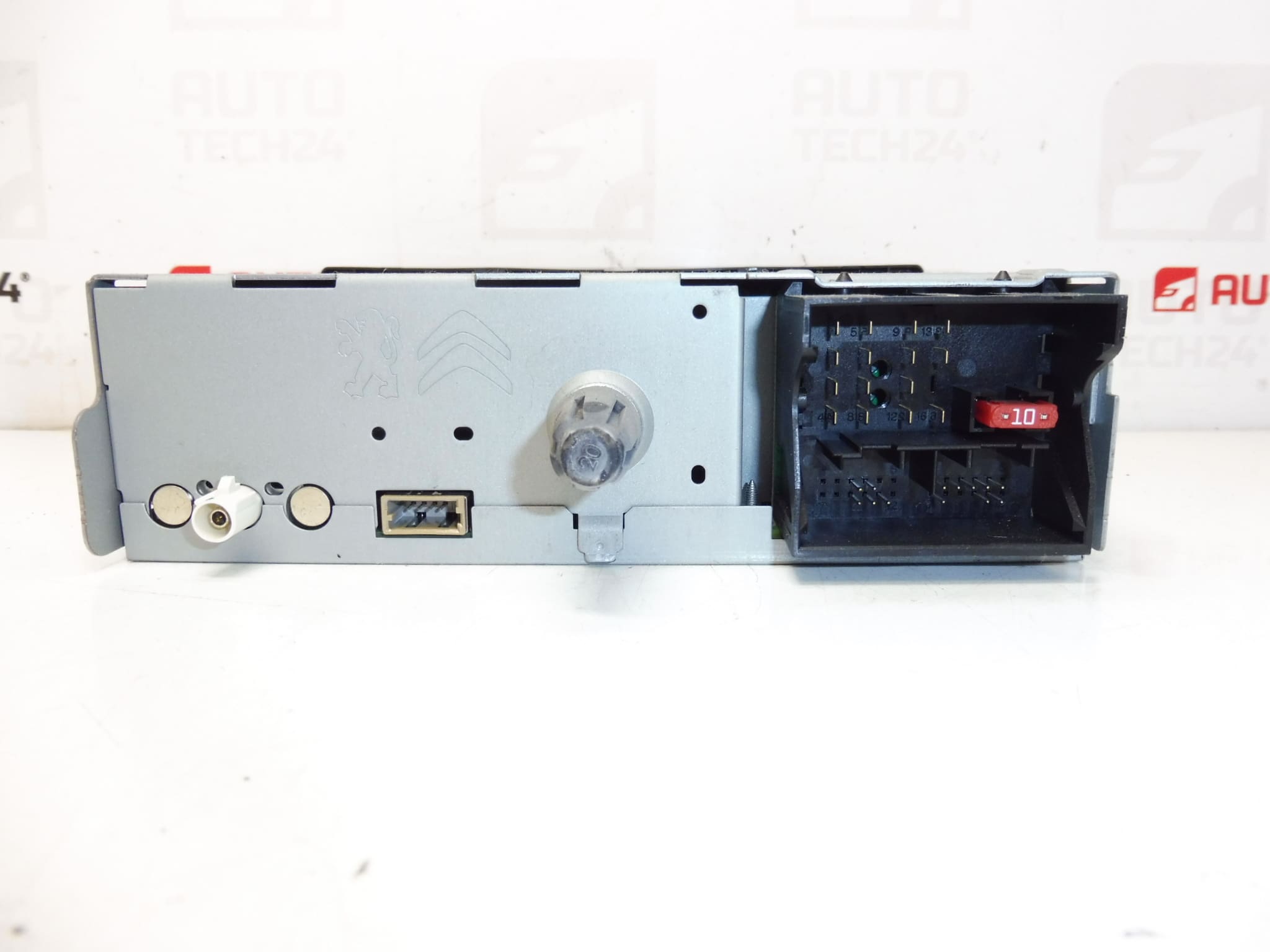 Autorádio Citroën C-ELYSEE Peugeot 301 98041965ZD00 – Obrázok 2