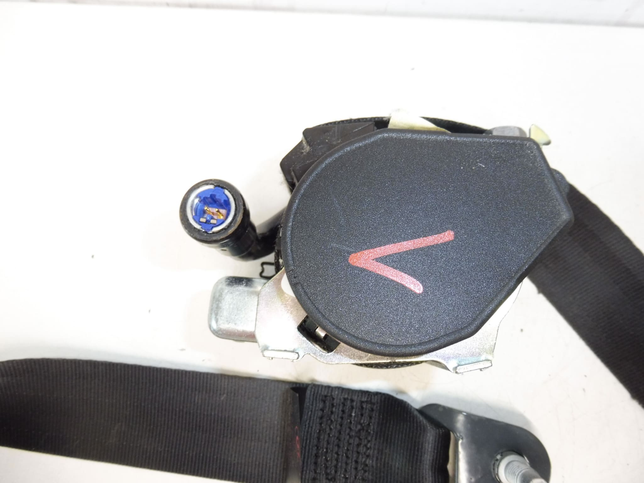 Bezpečnostný pás pre vodiča Peugeot 308 96568574XX 8975K6 – Obrázok 2